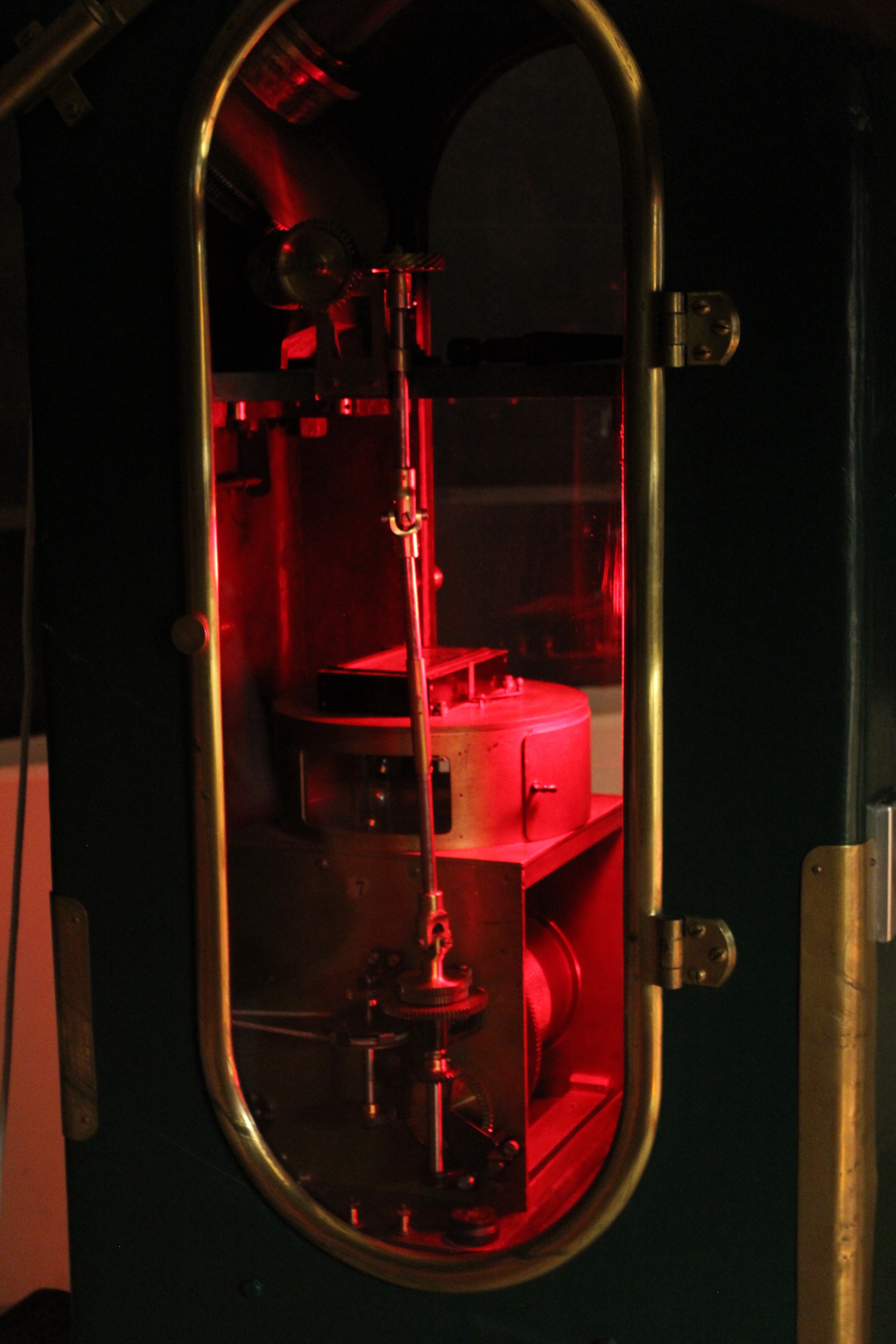 Discovering the 1873 Refractor Telescope at Sydney Observatory