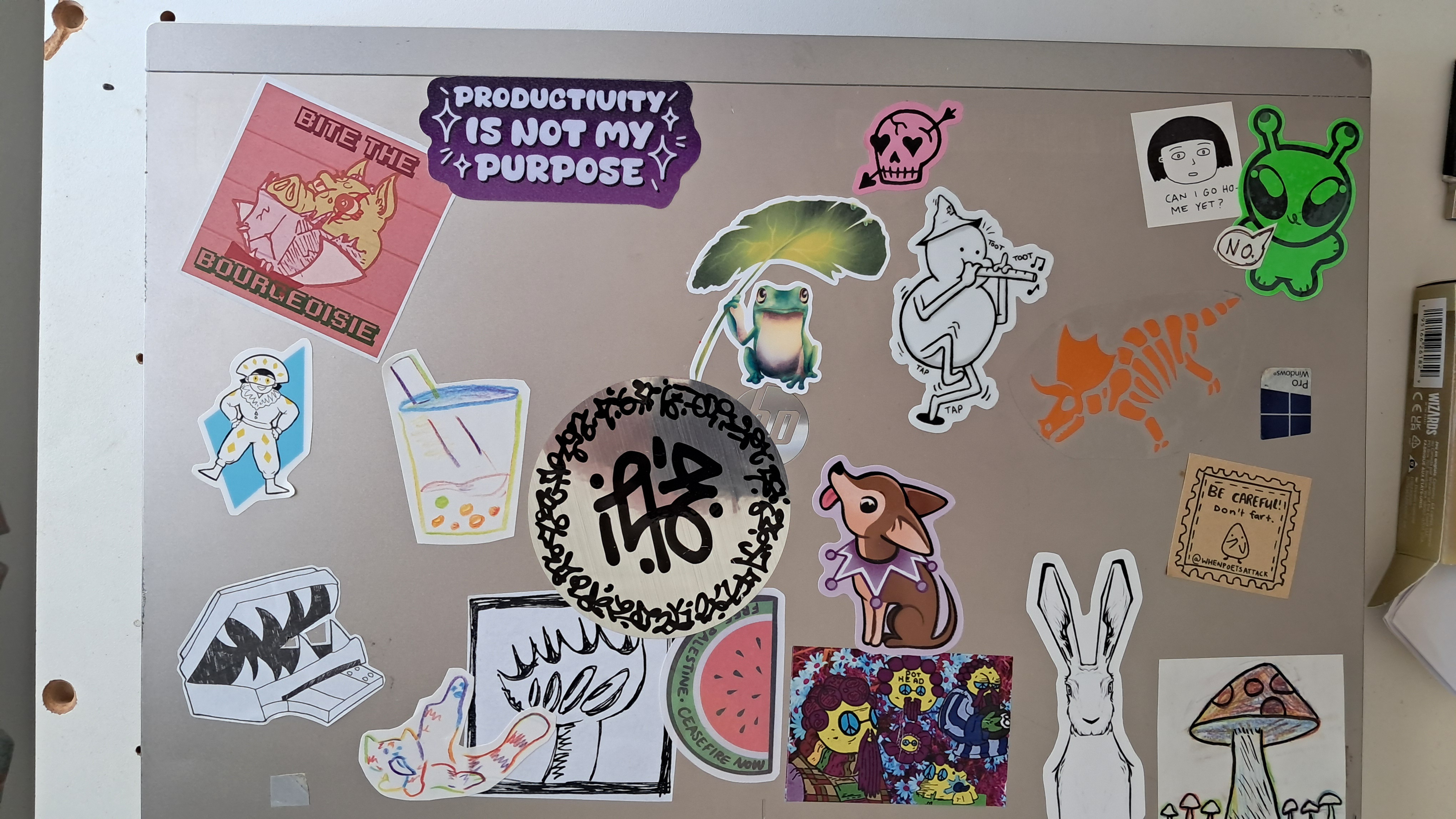 Transforming My Laptop with Sticker Bombs!