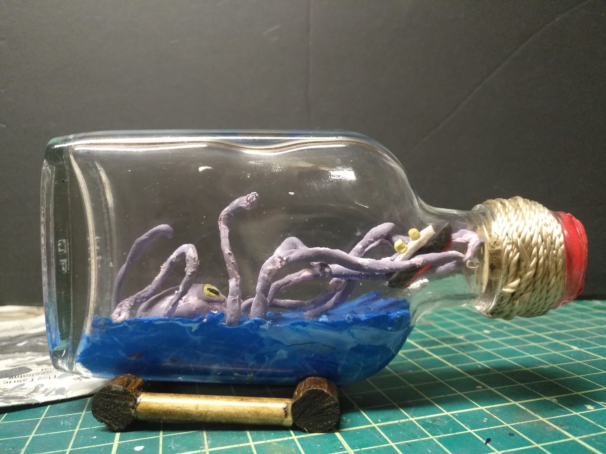 A kraken trapped in a bottle: the ultimate sea monster in a jar!