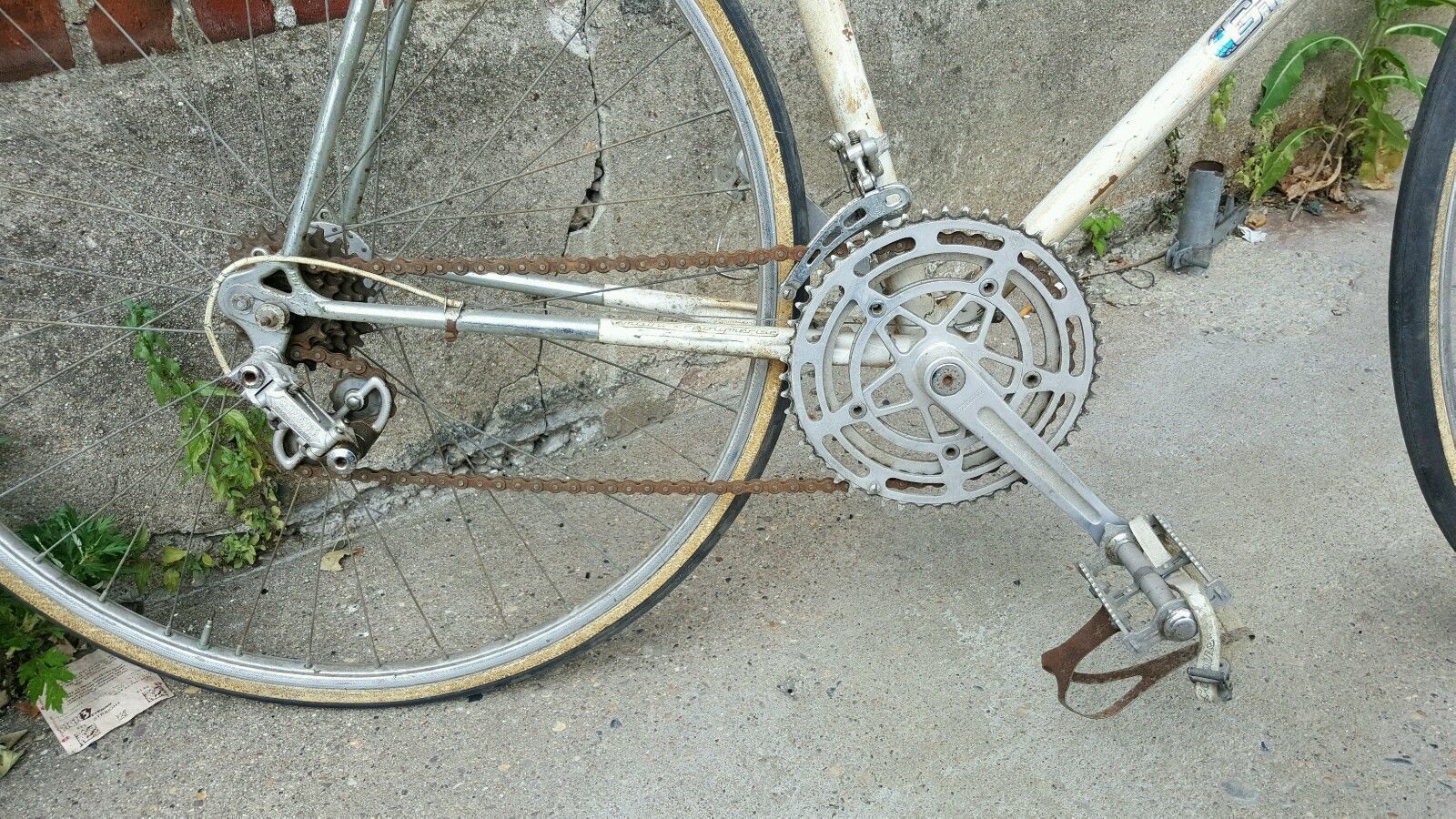 Transforming a 1972 Gitane TdF: Before and After!