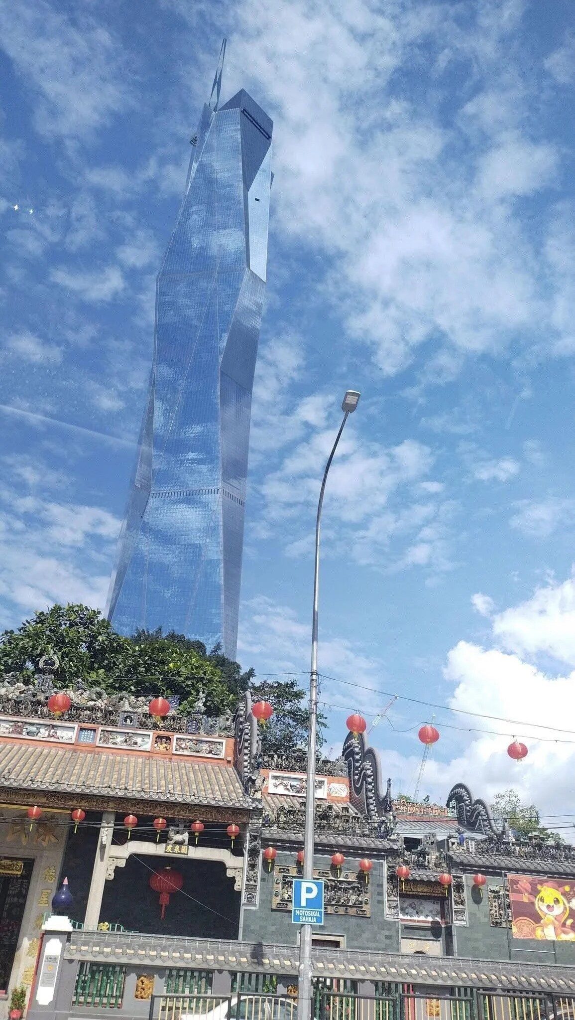 Merdeka 118: A towering 118-story skyscraper in Kuala Lumpur, Malaysia