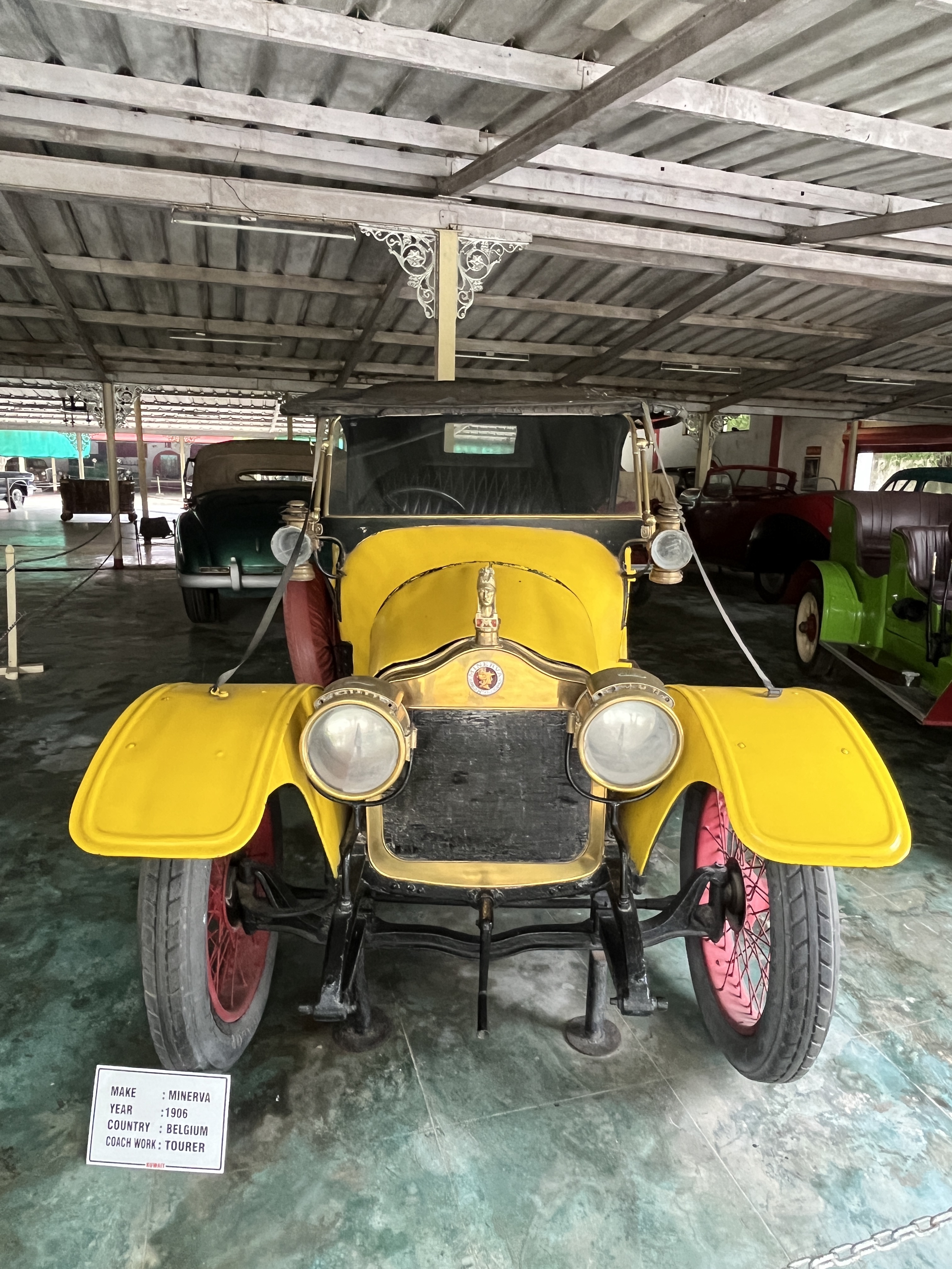 Exploring the Auto World Car Museum in Ahmedabad