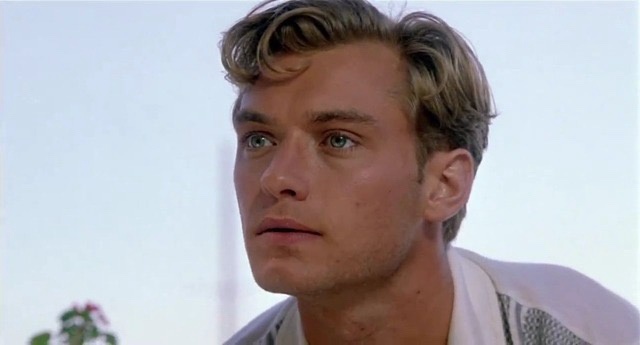 Jude Law's Stunning Charm in The Talented Mr. Ripley (1999)