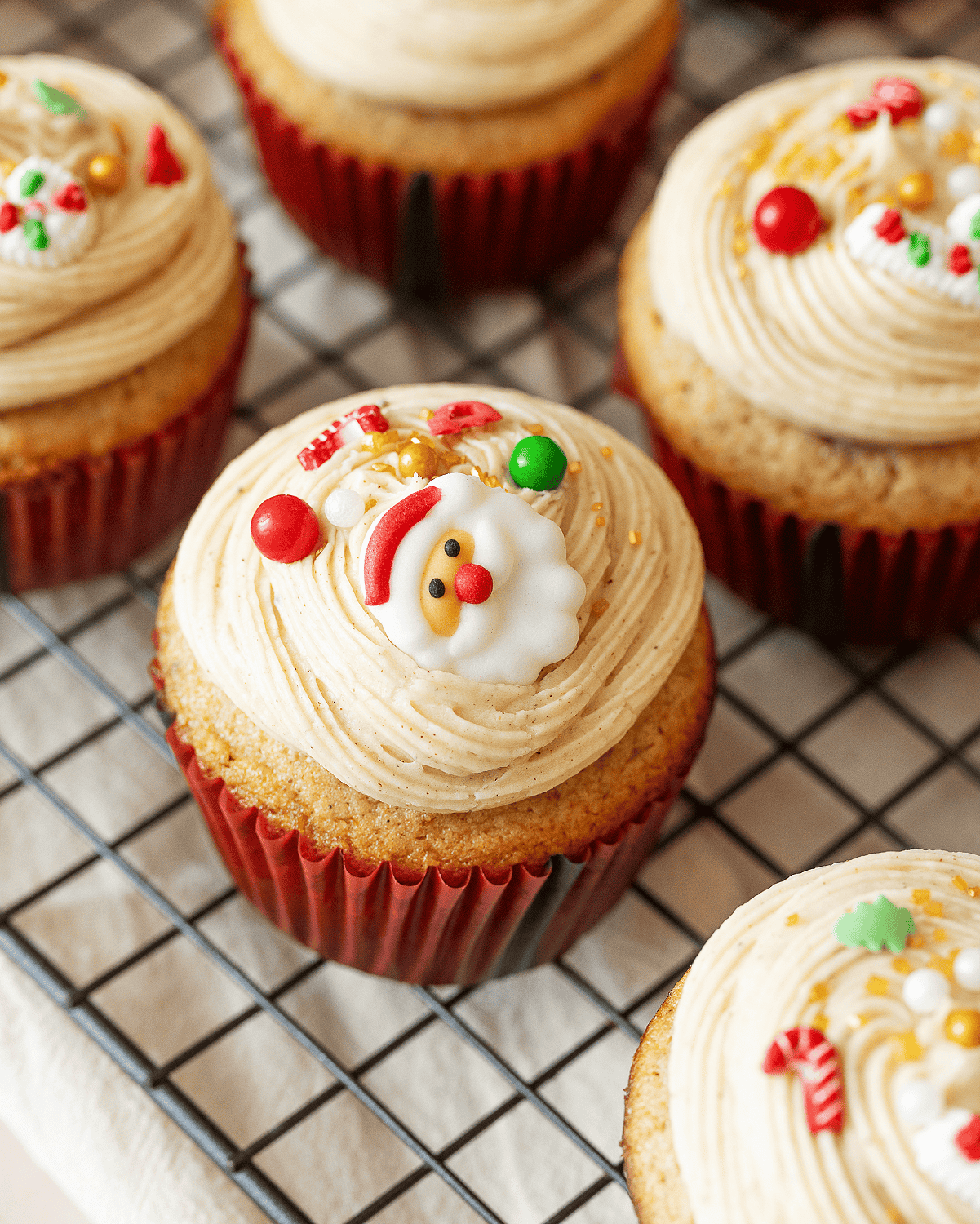 Delicious Eggnog Cupcakes Recipe to Try!