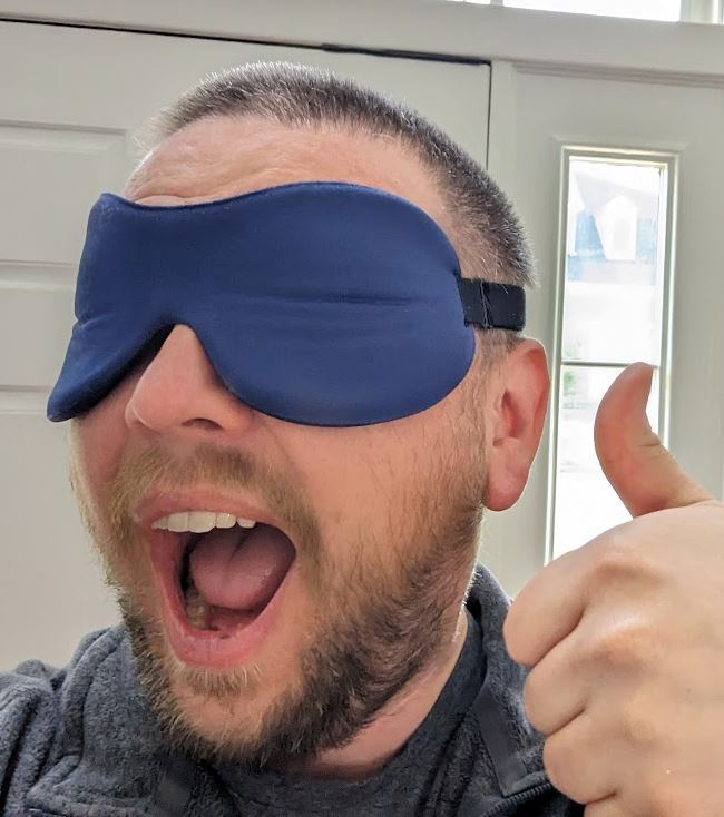Throwback to earlier this year with my makeshift eclipse 'glasses'.