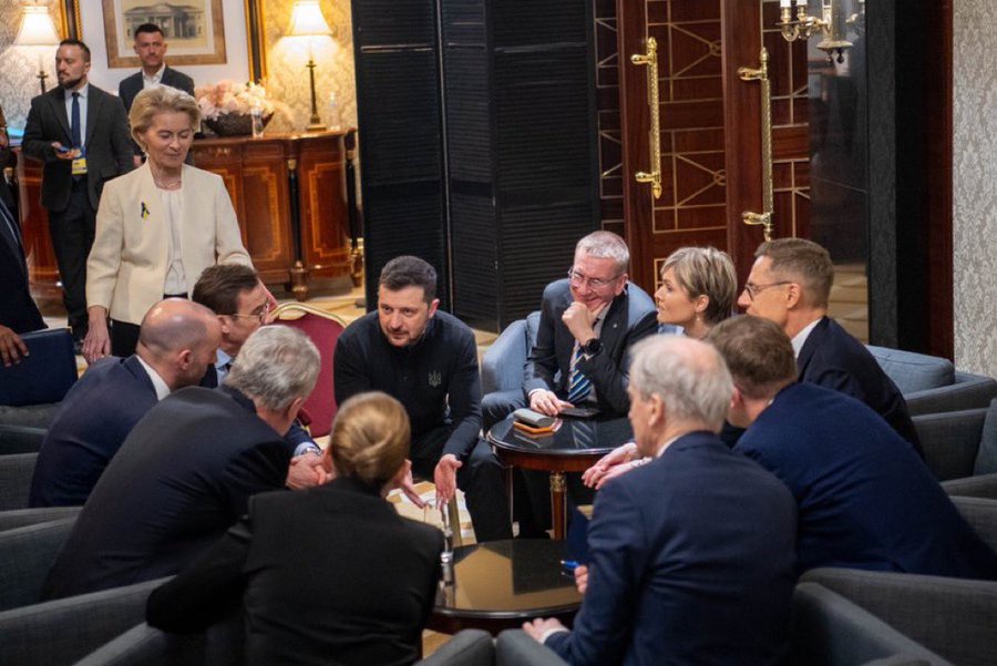 Knights of the Round Table Gather in Kyiv