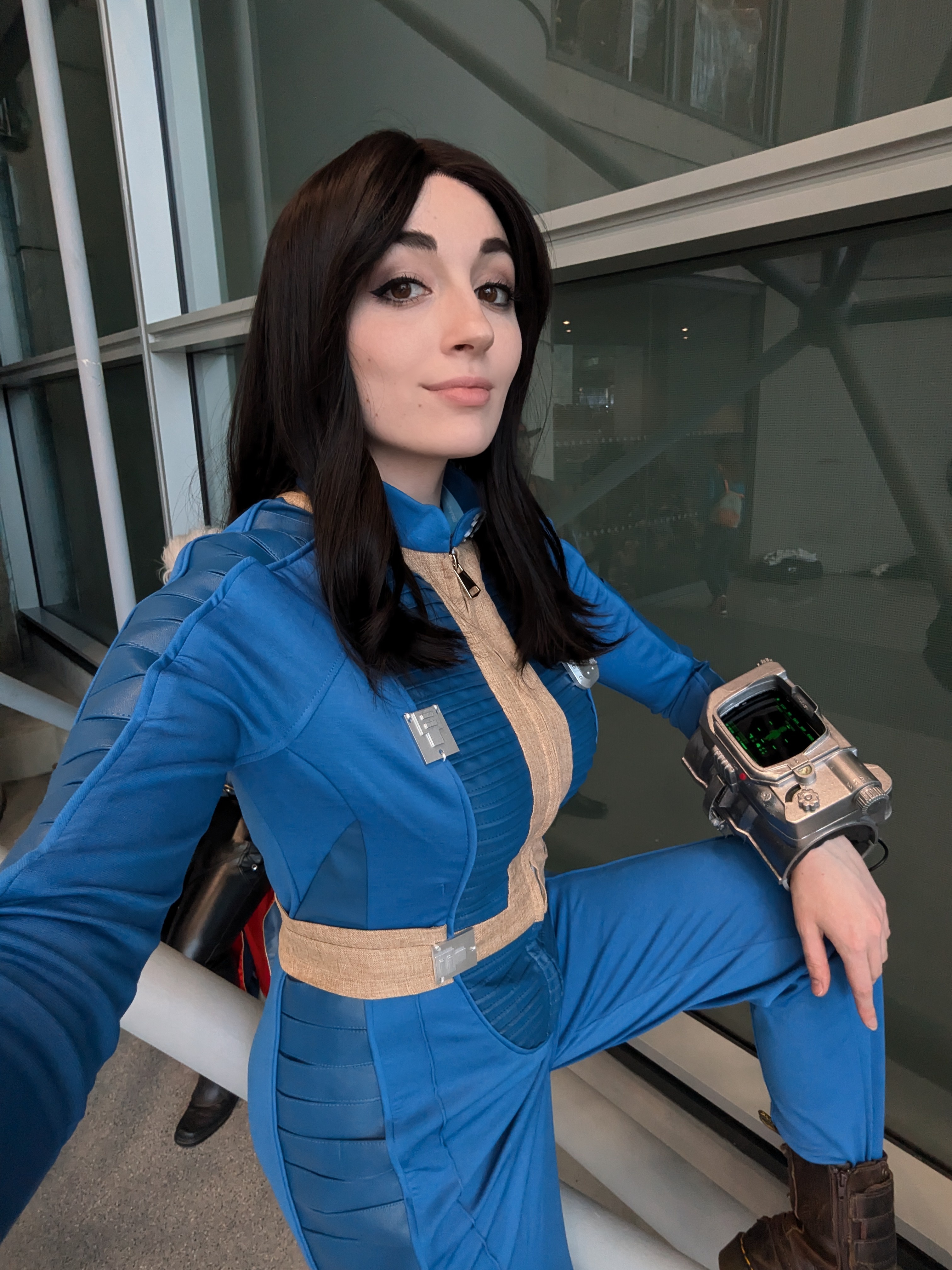 My Spot-On Lucy MacLean Cosplay from Fallout at NYCC!