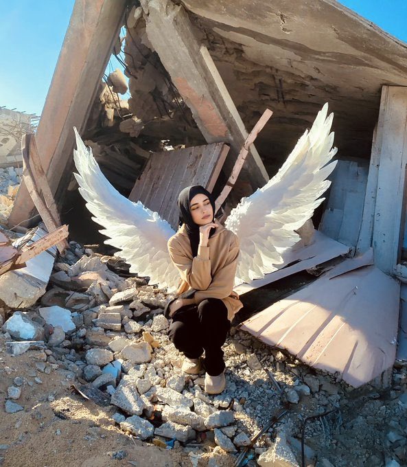 Sara Zaqout Reporting Live from Gaza, Palestine