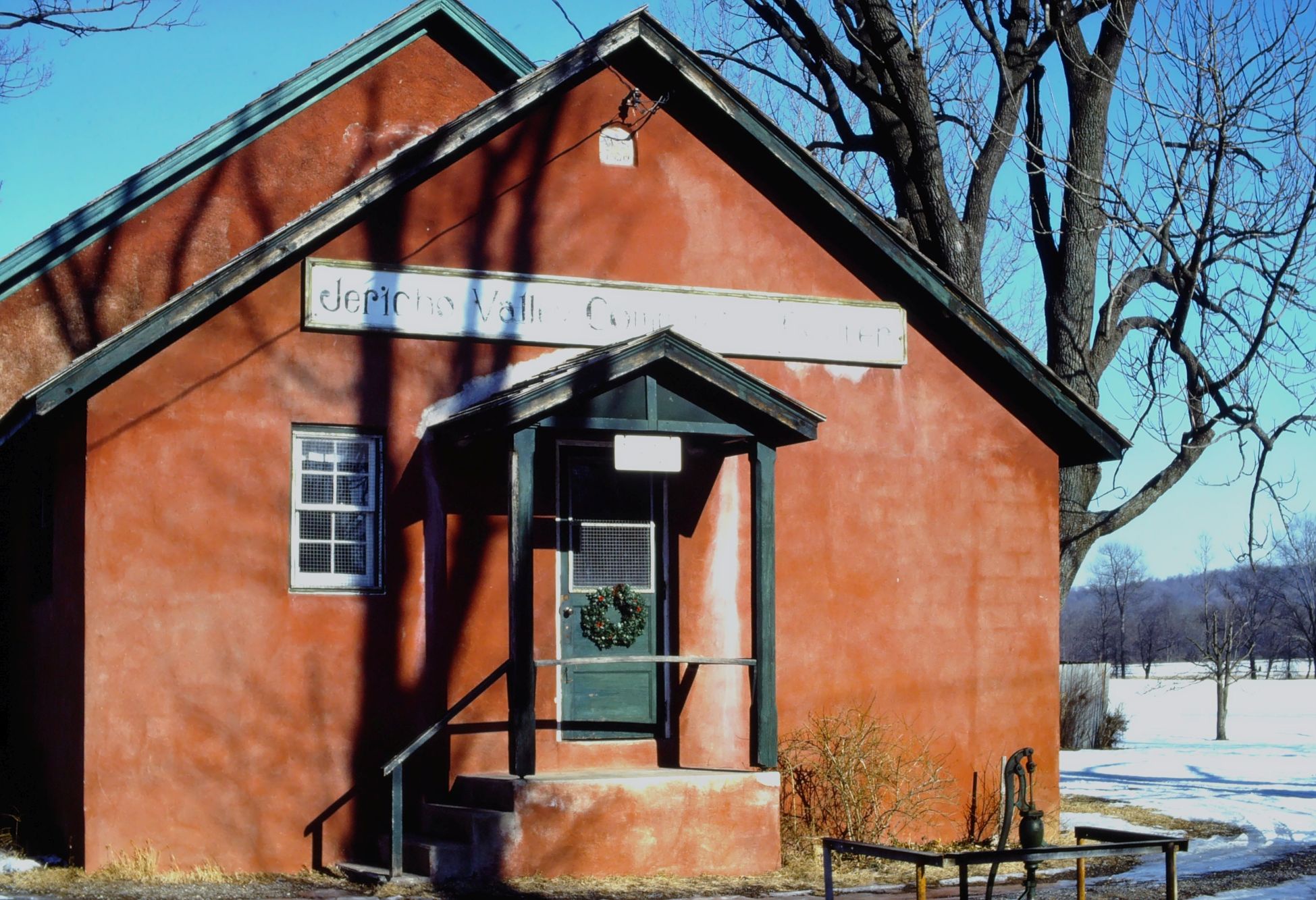 Welcome to the Jericho Valley Community Center: Where Fun Happens!