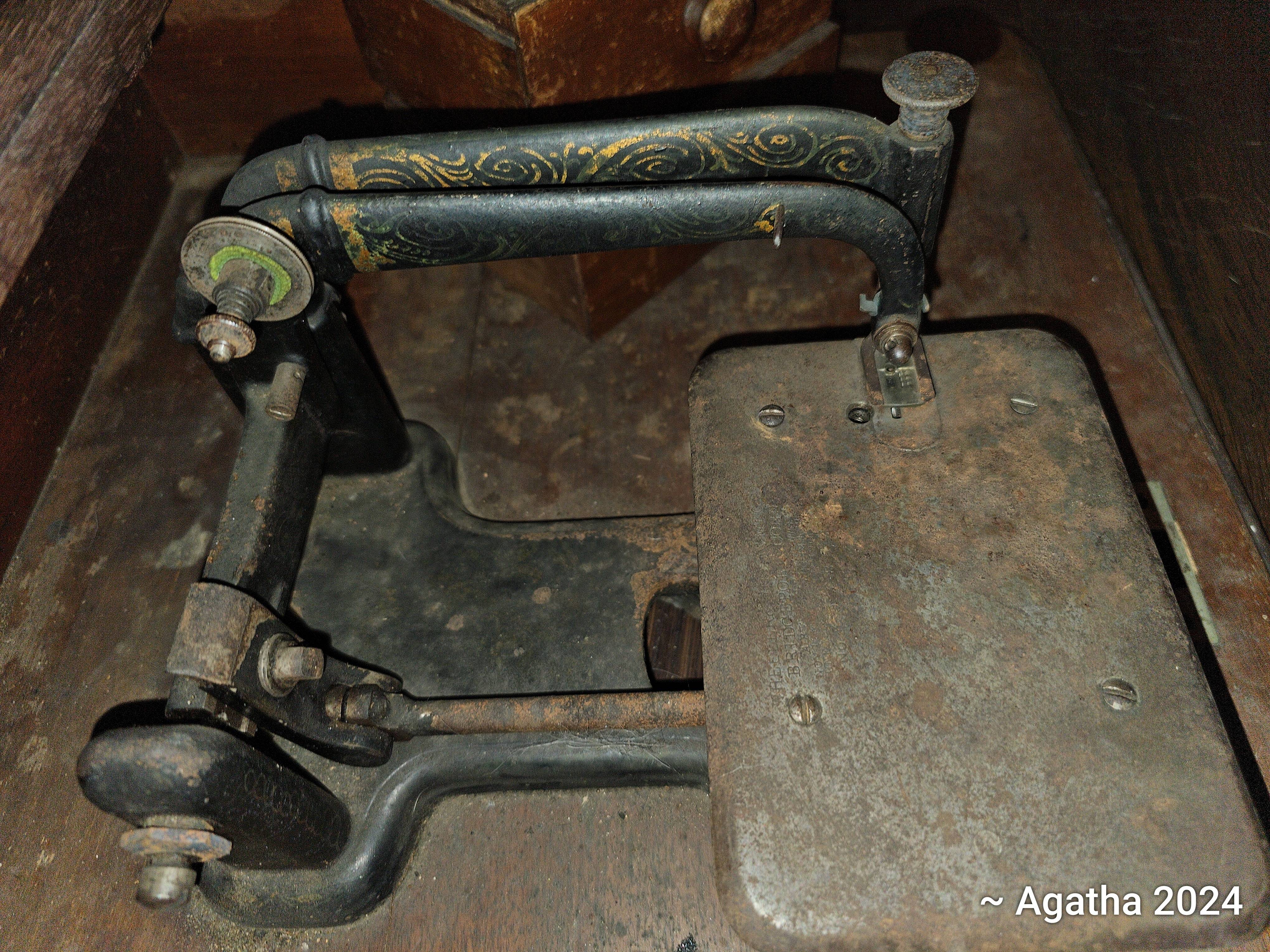 1869 Wheeler & Wilson Sewing Machine: A Vintage Treasure (Currently Unassembled)