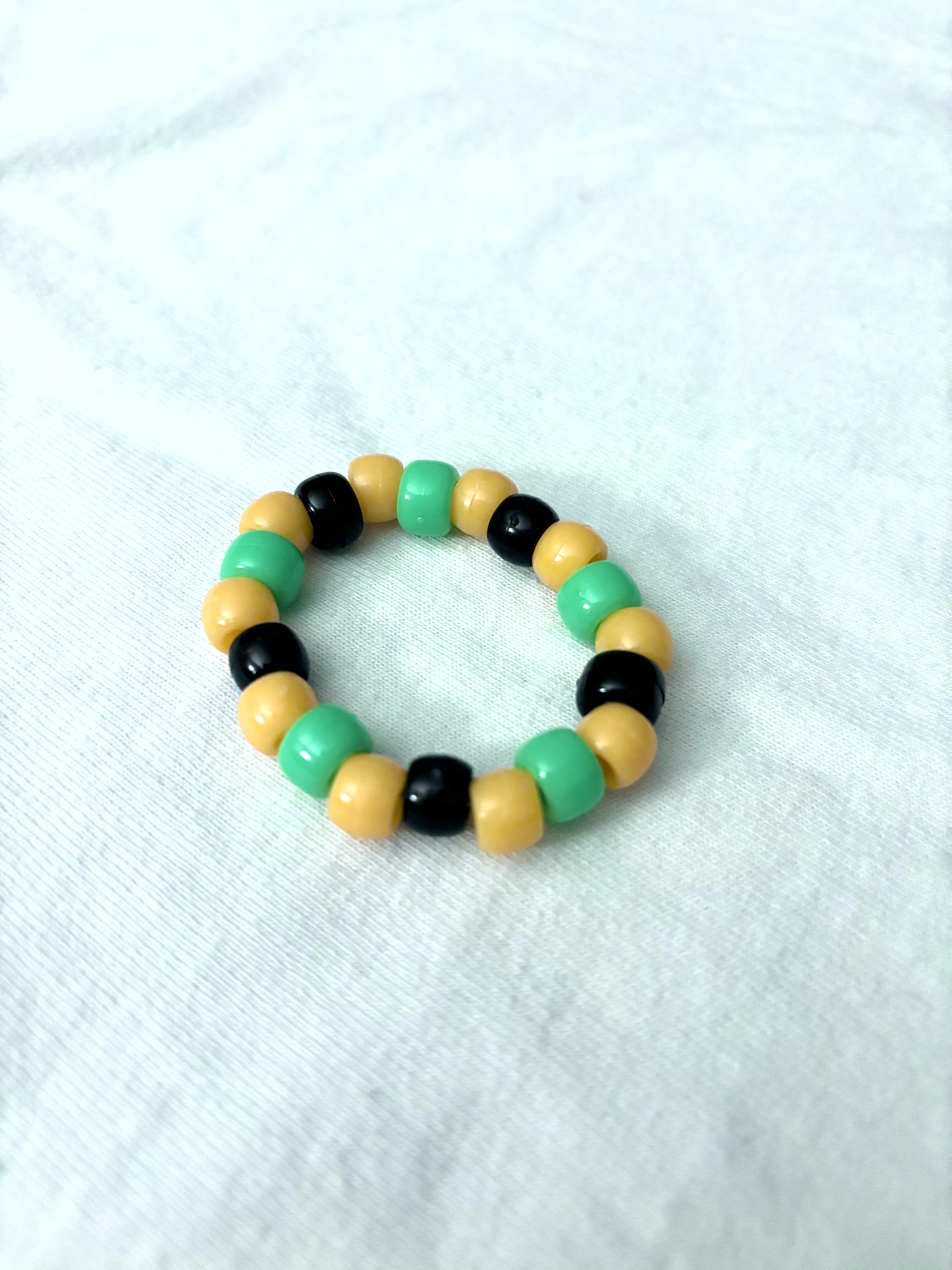 Crafting a Halloween Color Palette Kandi Bracelet