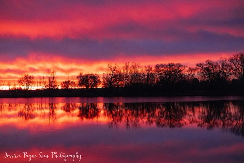 A Beautiful Dawn: Capturing the Sunrise