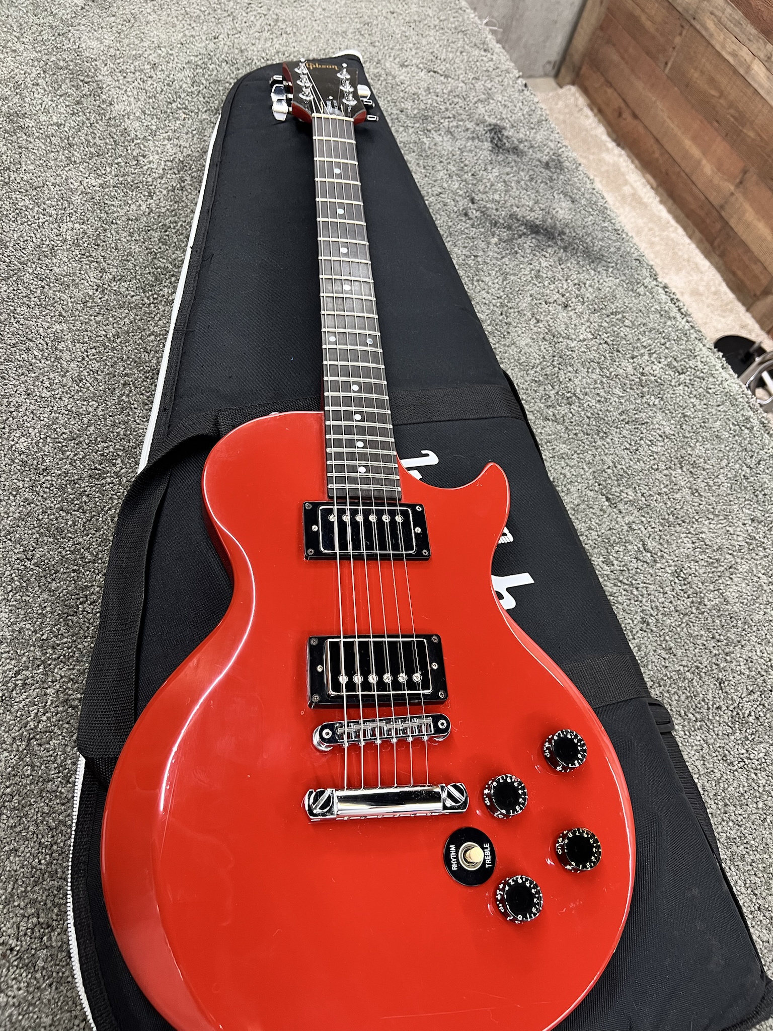 The Iconic 1981 Gibson 'The Paul' Deluxe Guitar