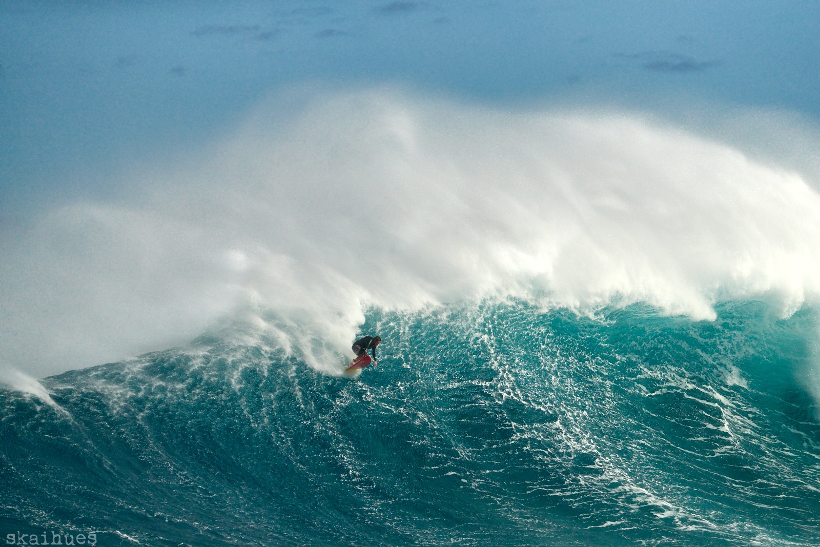 Living on the Edge at JAWS: A Thrilling Experience