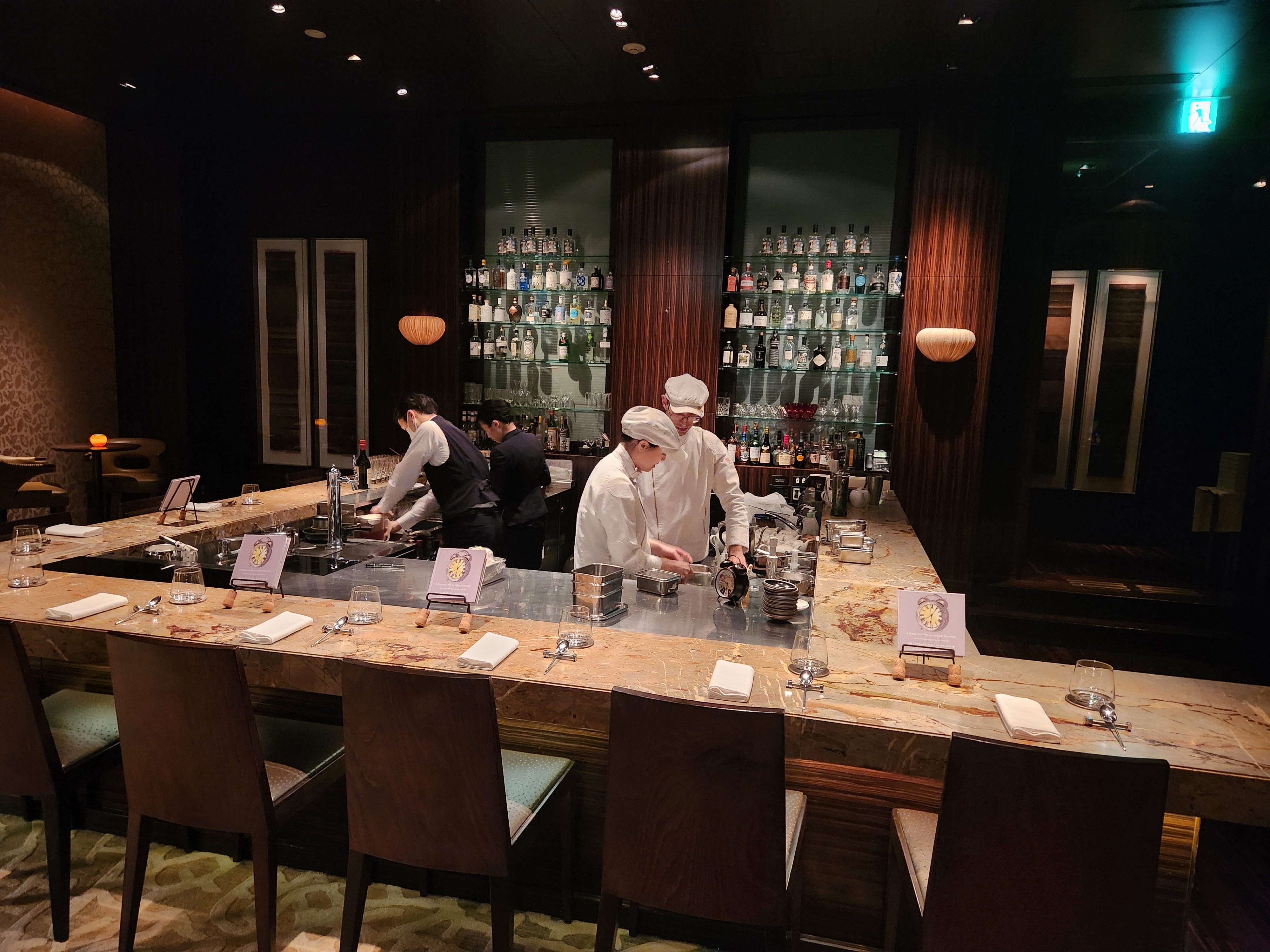 An In-Depth Review of Tapas Molecular Bar in Tokyo