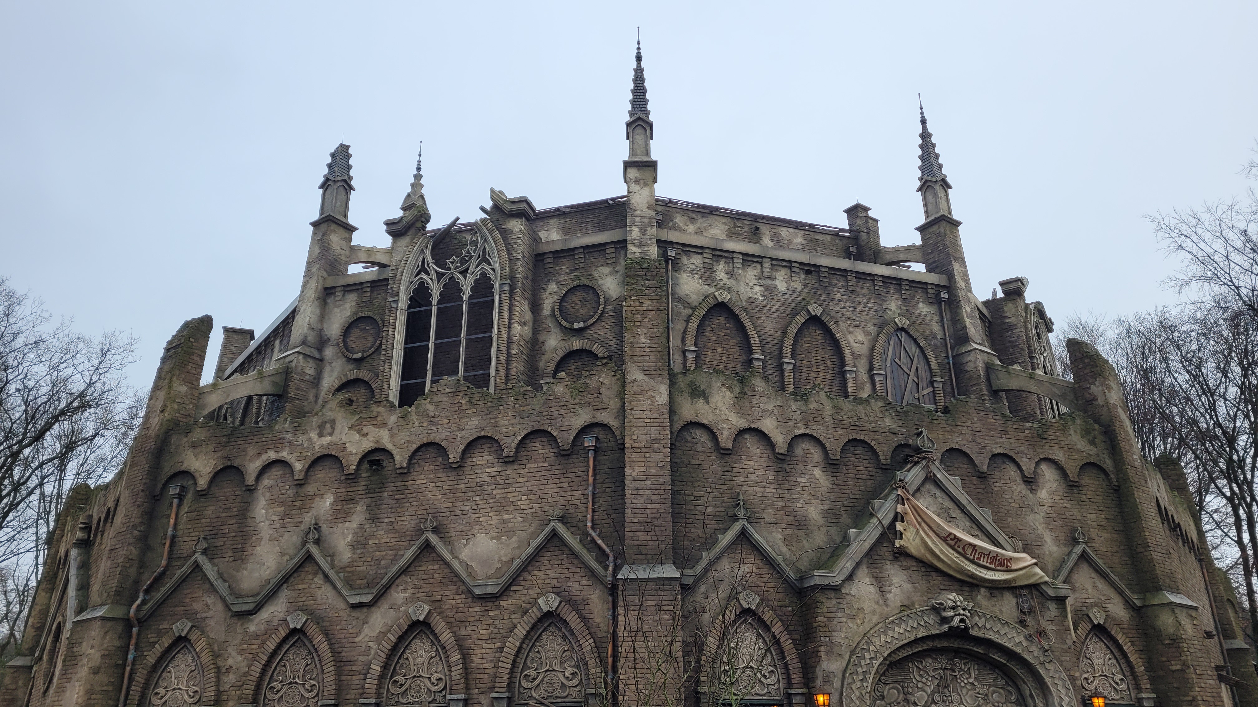 Discovering Efteling: New Photos and Exciting Details from the Themed Area Anderrijk