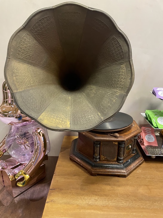 The Ultimate Music Player Experience