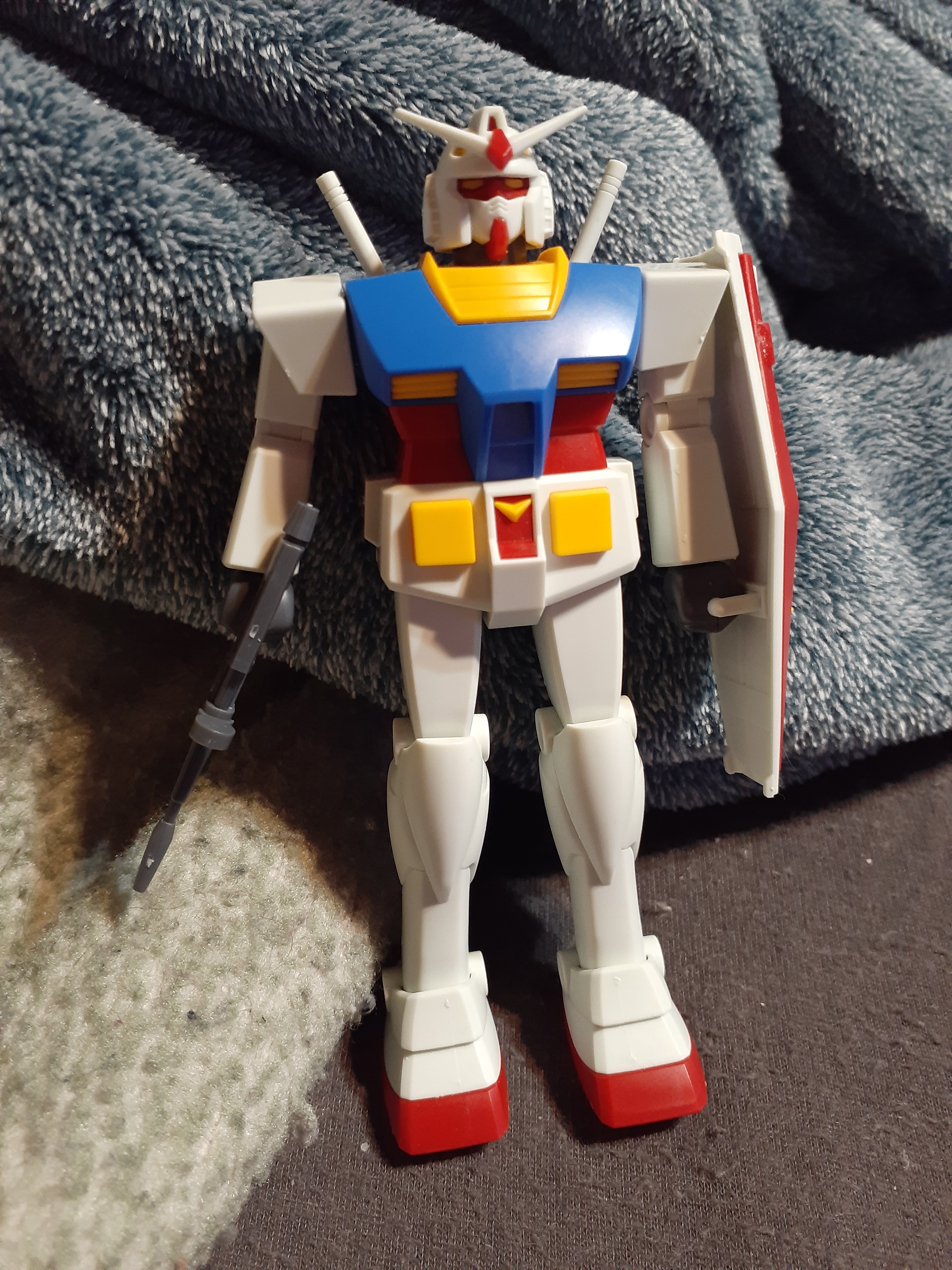 Reviving the Classics: 1980's 1/144th Scale Gundam Model Kit