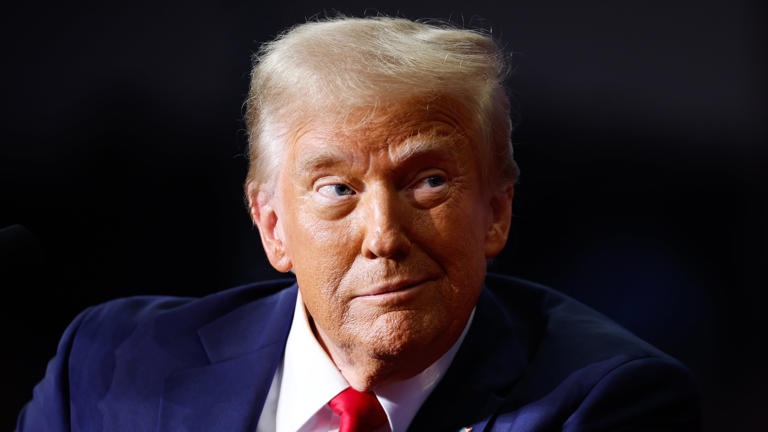 Donald Trump Excluded from National Secrets for Breaking Ethics Laws