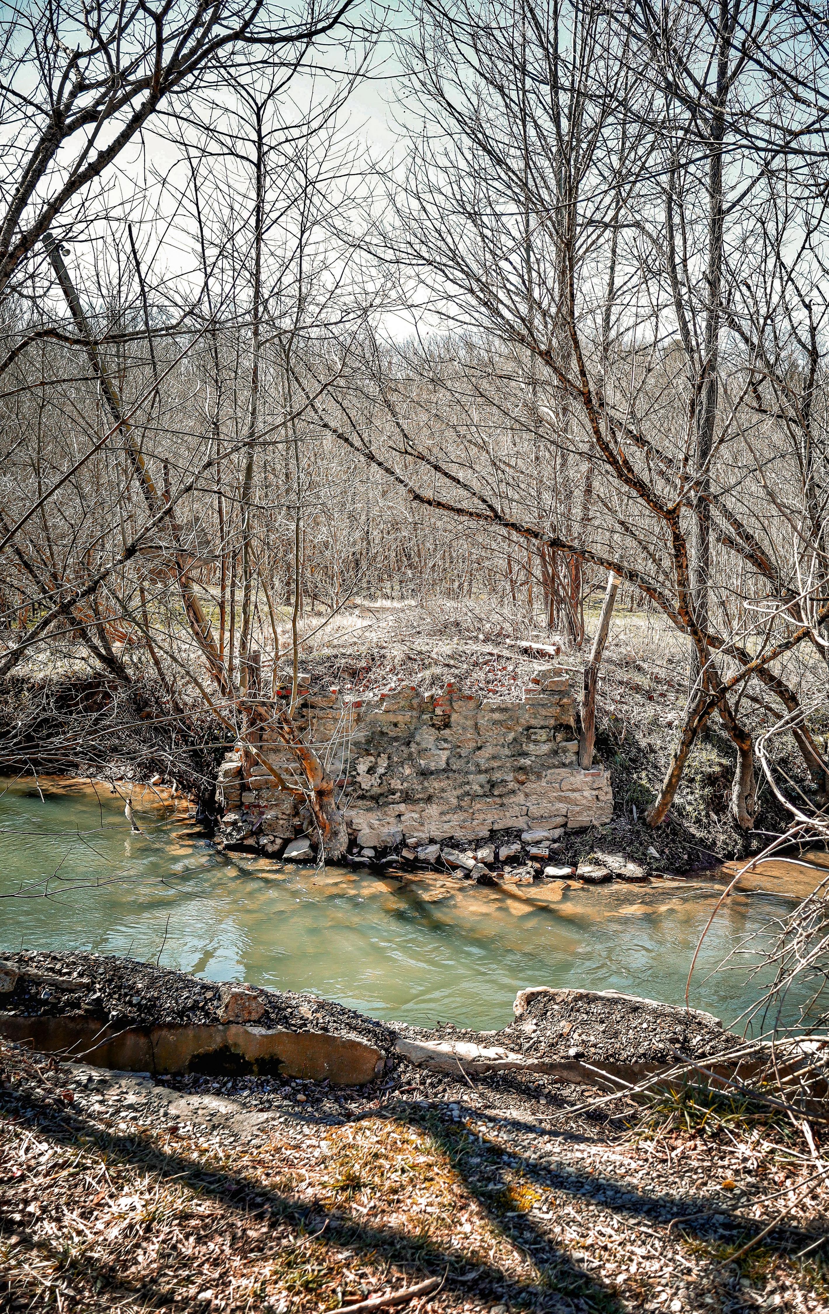 Discovering the Ruins of an Ancient Bridge