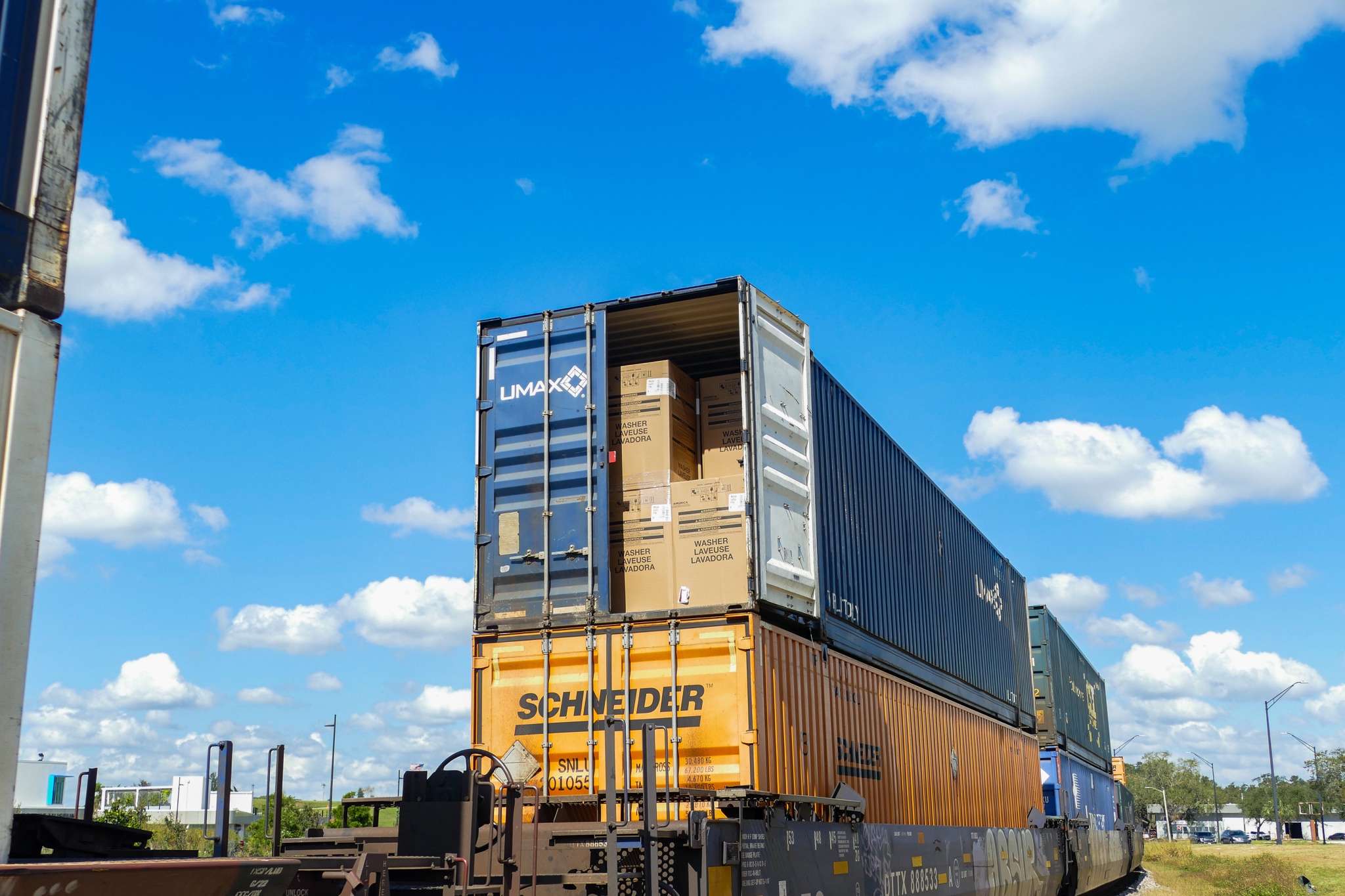 Unloading an Intermodal Container on a Train