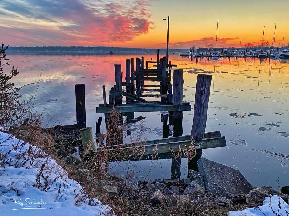 A Serene Pier: Where Land Meets Water