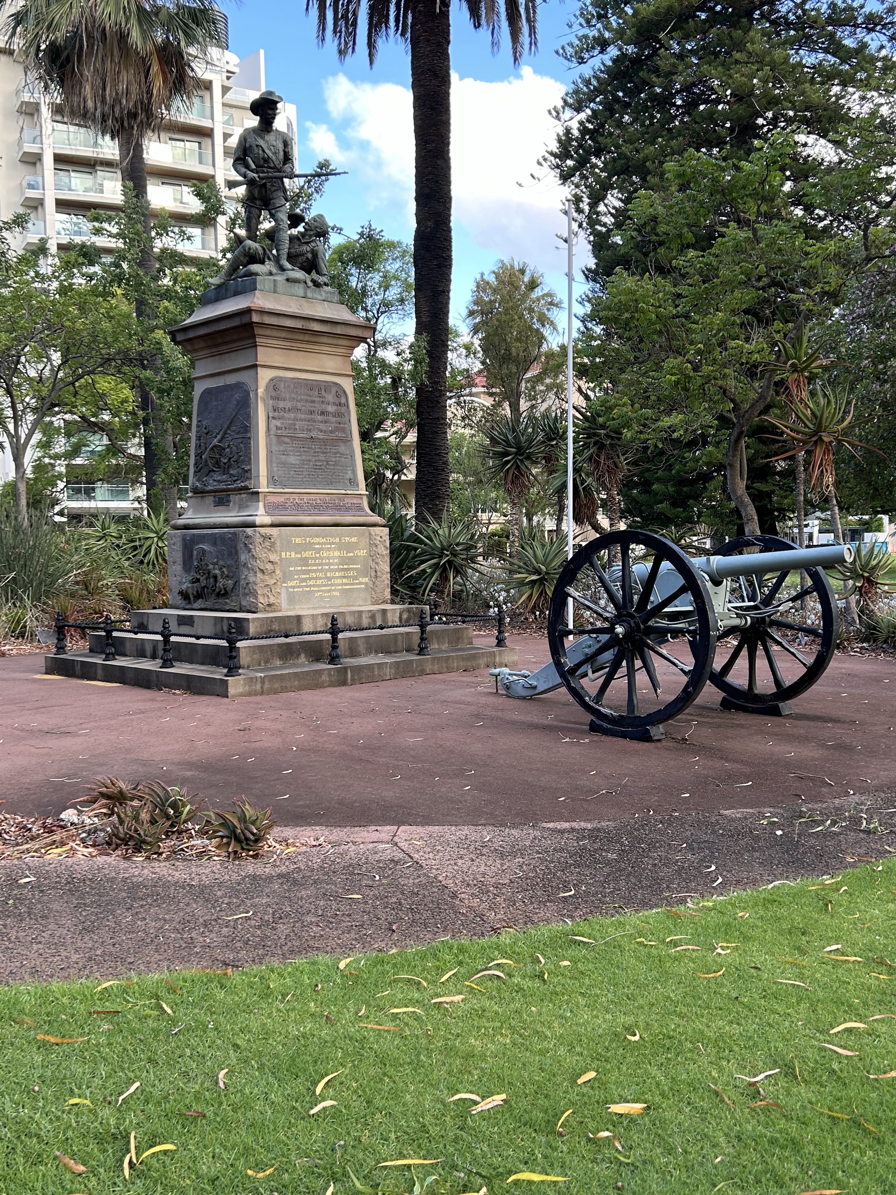 Exploring the Beauty of Kings Park in Perth, Western Australia