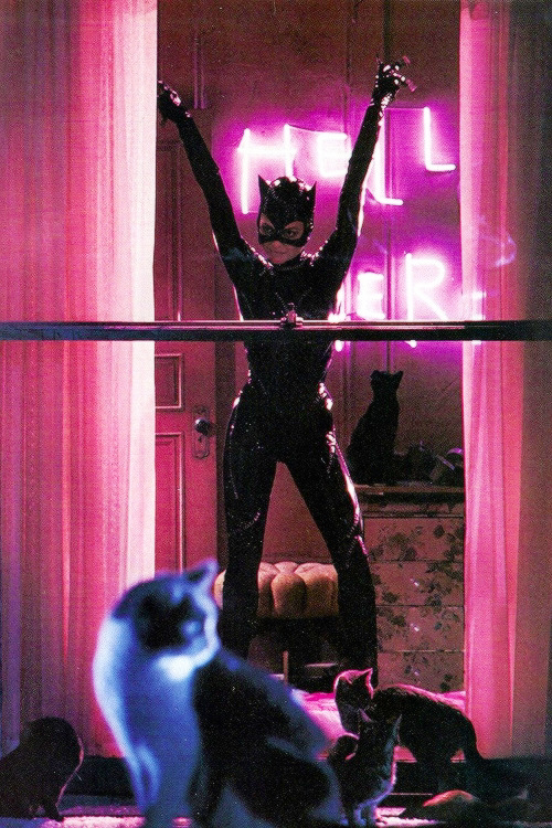 Michelle Pfeiffer's Iconic Catwoman: A 1992 Classic from Batman Returns