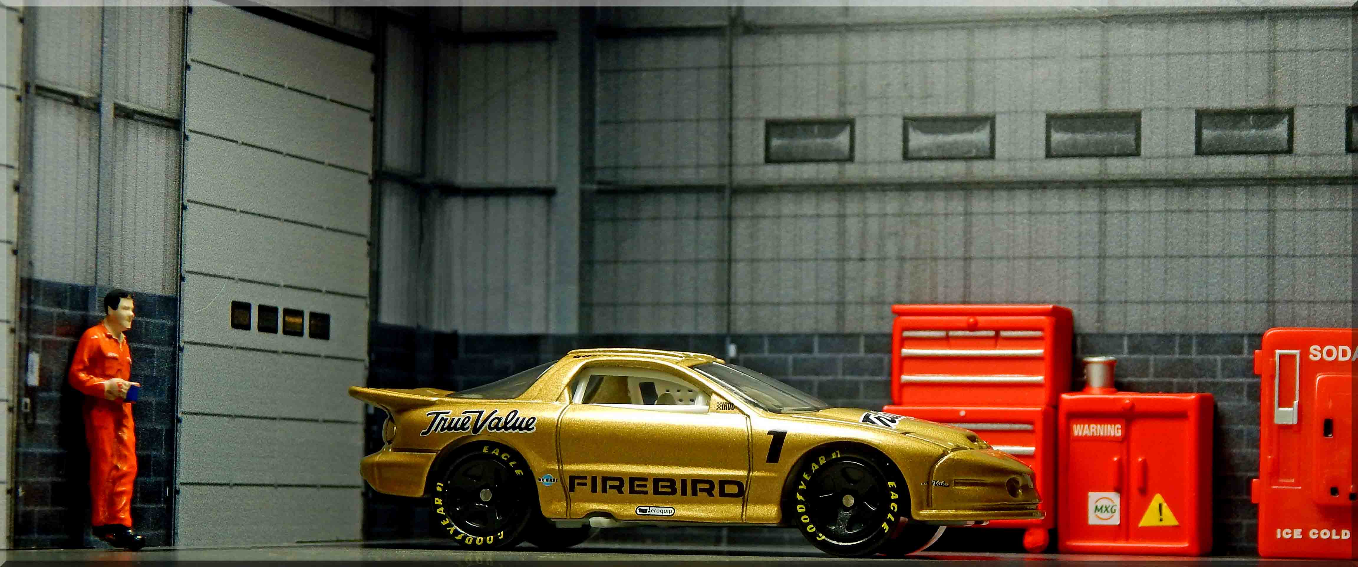 Rare Find: Hot Wheels Iroc Pontiac Firebird in Pristine Original Condition