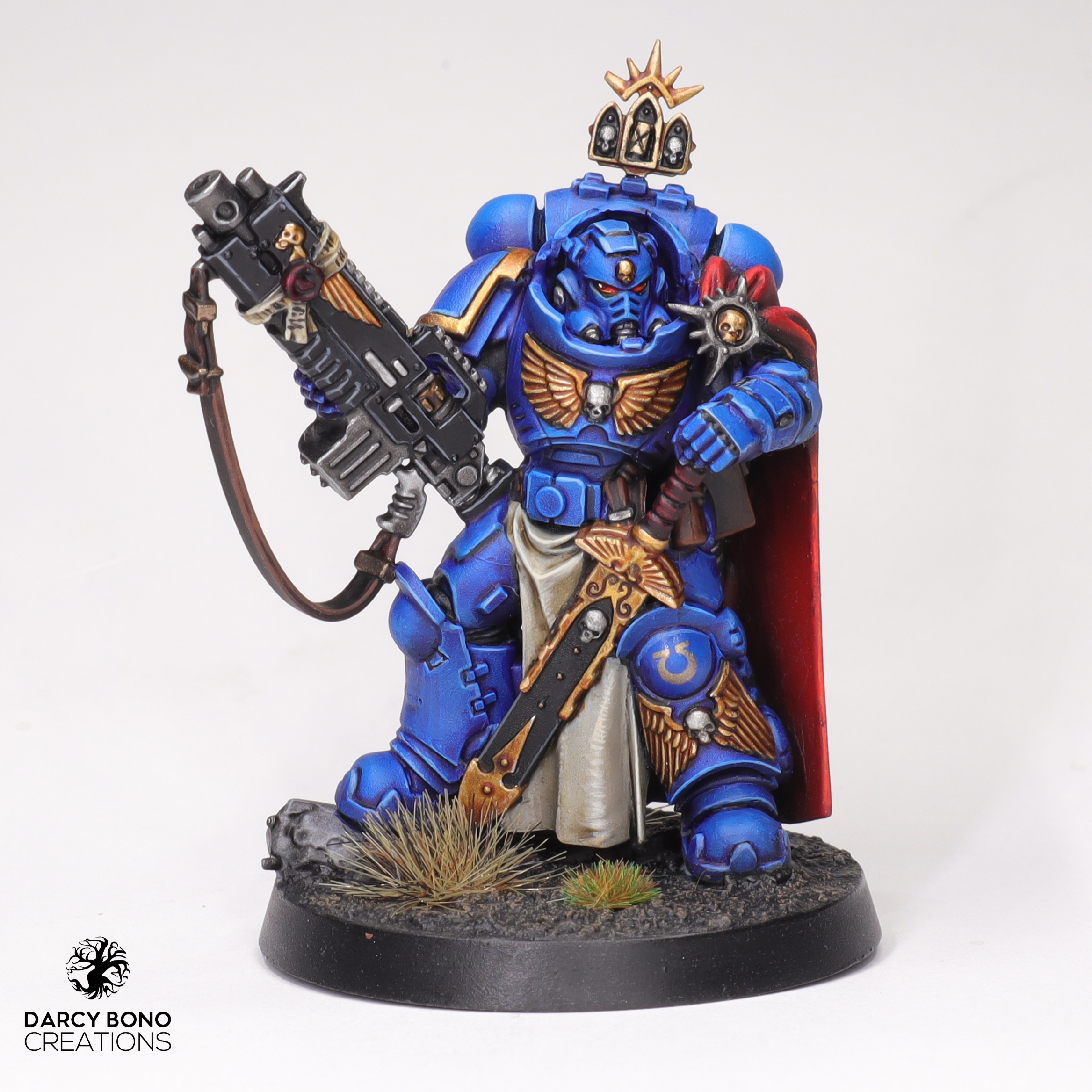 Meet the Ultramarines Captain Armed with a Master-crafted Heavy Bolt Rifle