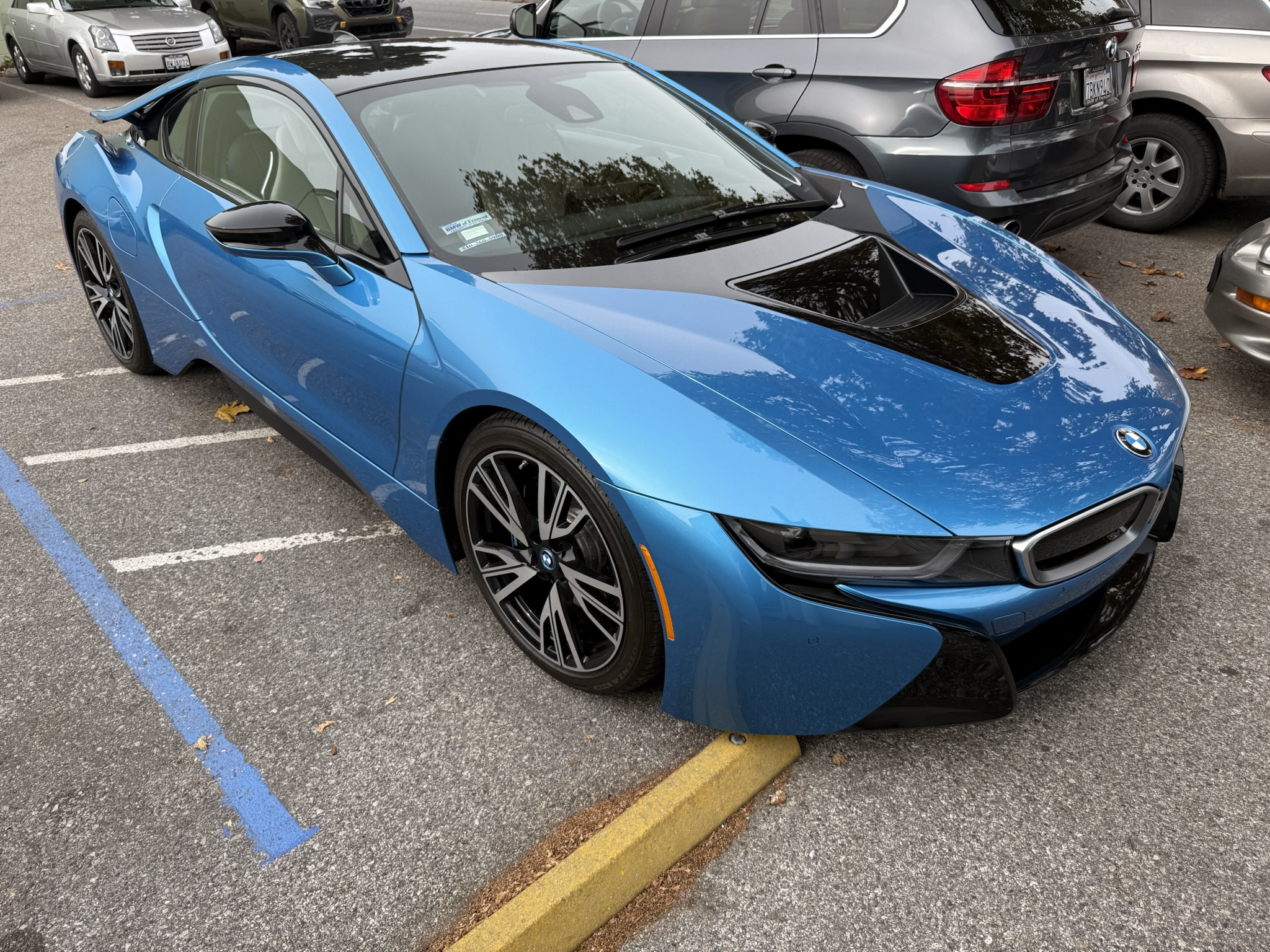 The Stunning BMW i8 Hybrid: A Dream Come True