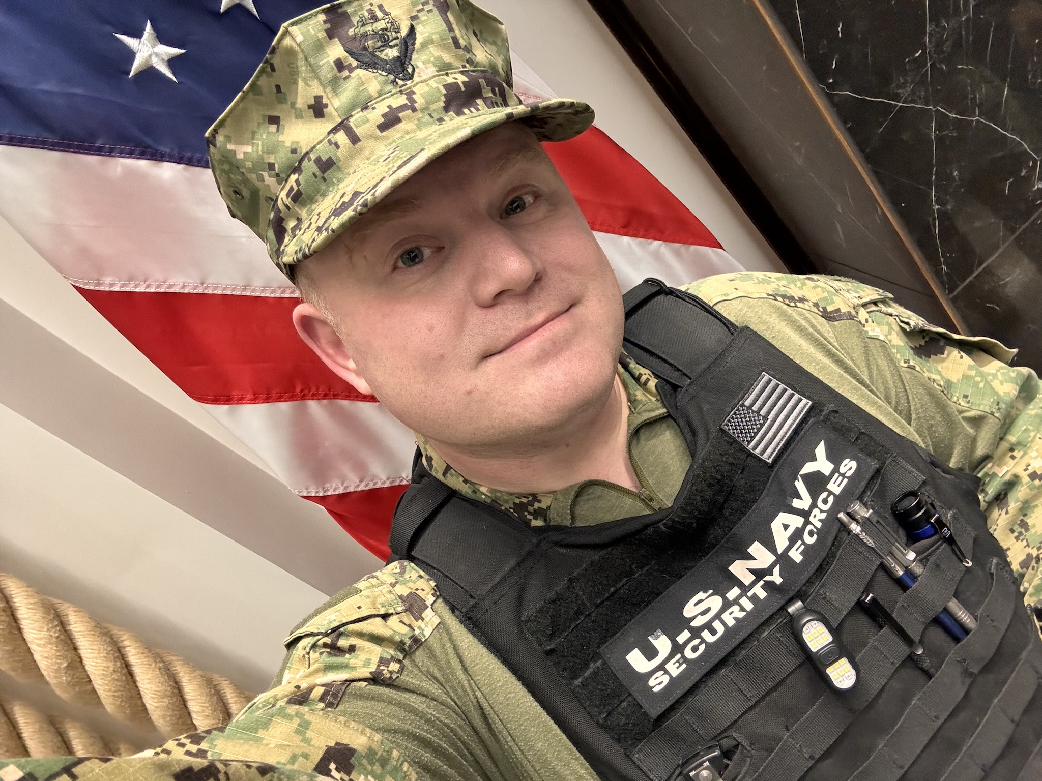 Merry Christmas, Imgur! Stuck on Duty While Keeping the Boats Safe Tonight