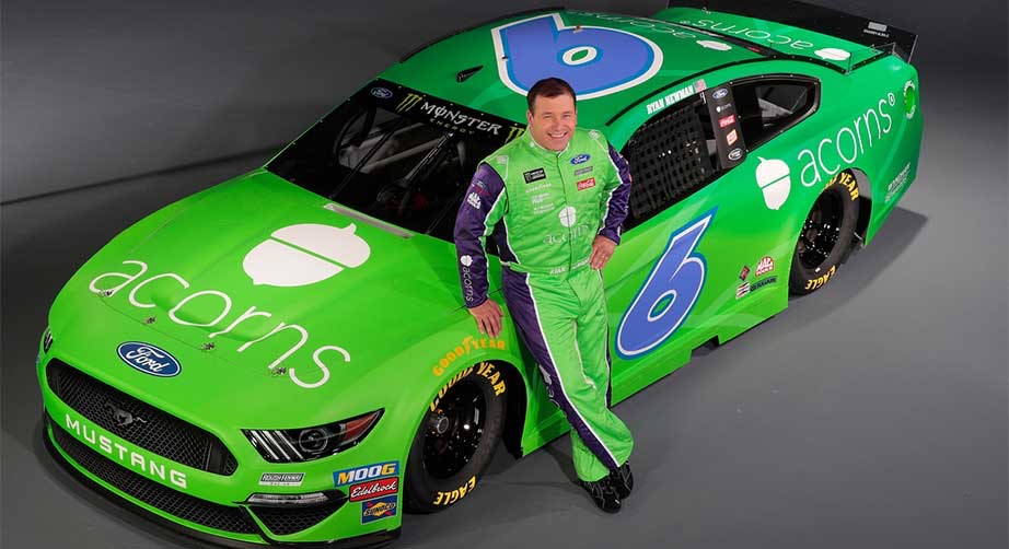 There ain't no pinecone racecar in NASCAR, folks!