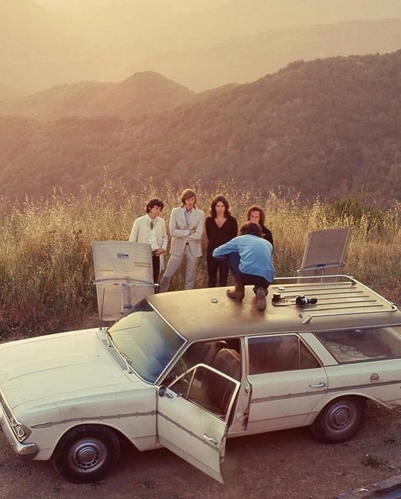 A Glimpse into the 1968 Photo Shoot and Album