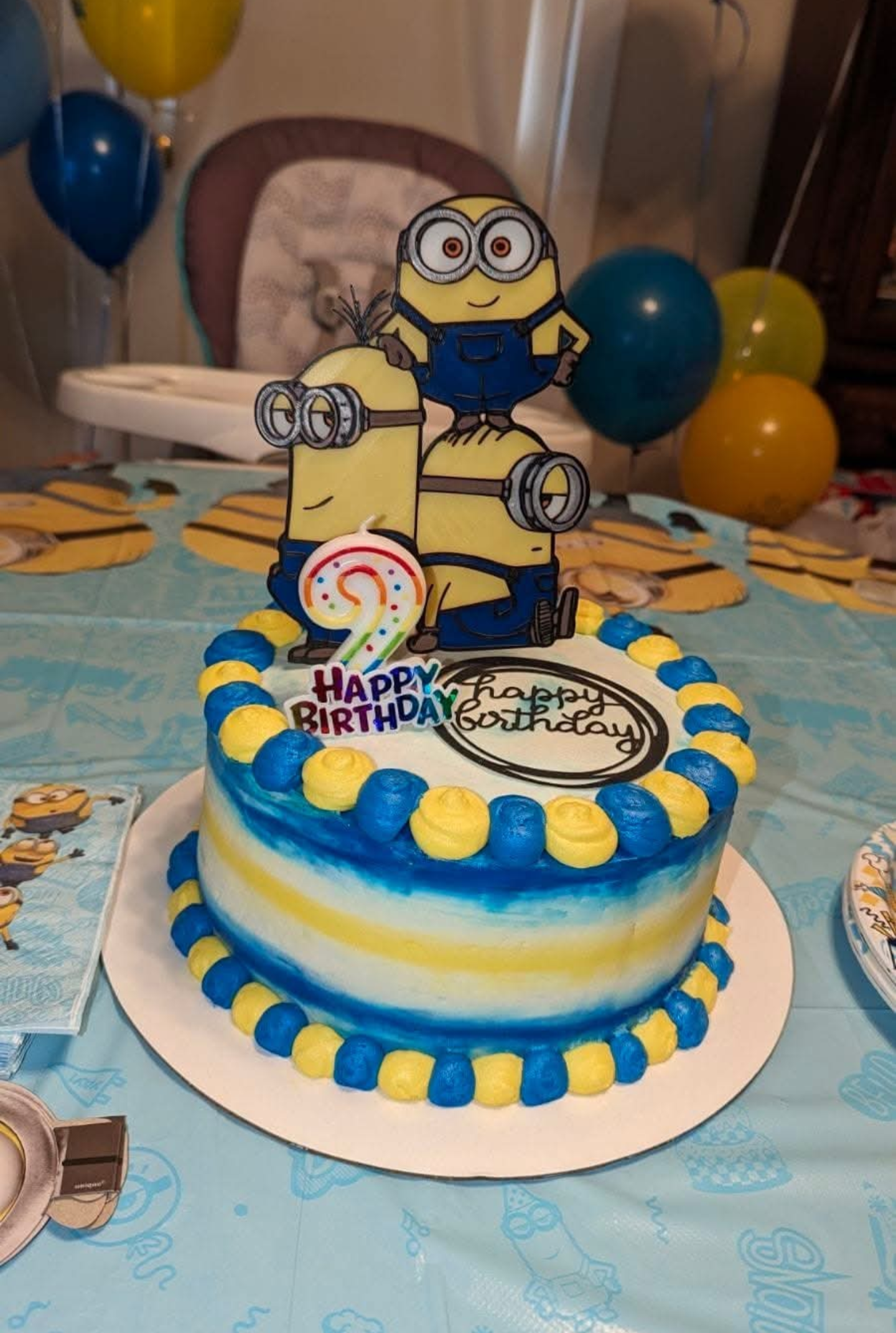 Check out this adorable Minions cake topper!