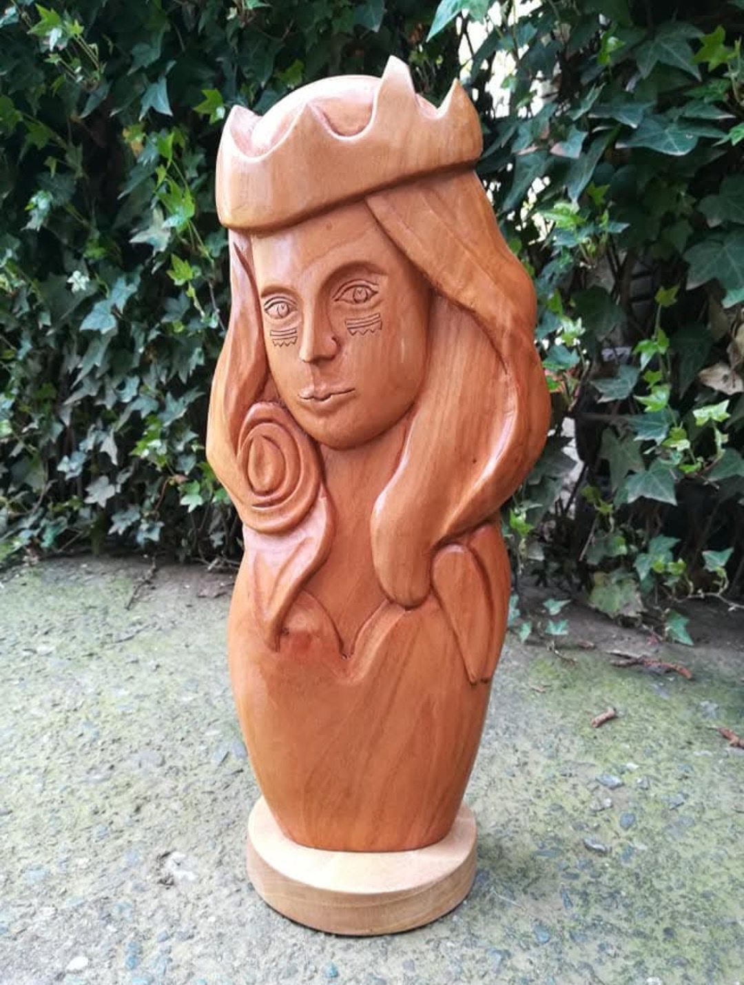 Creating a Stunning Sculpture of Hawaiian Goddess Pele