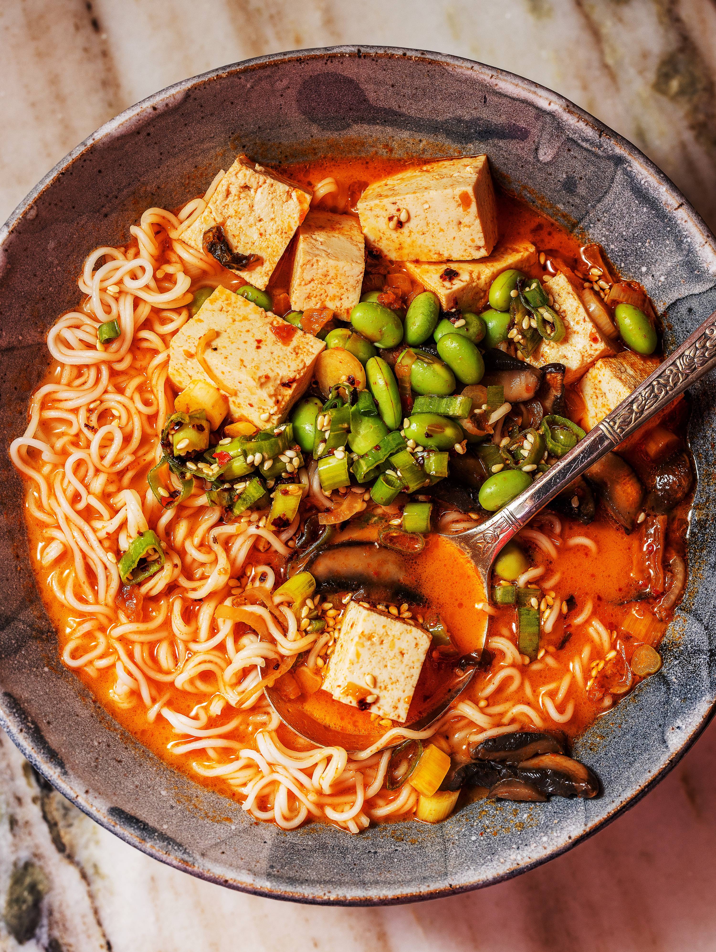 Deliciously Spicy Kimchi Ramen Recipe You Must Try!