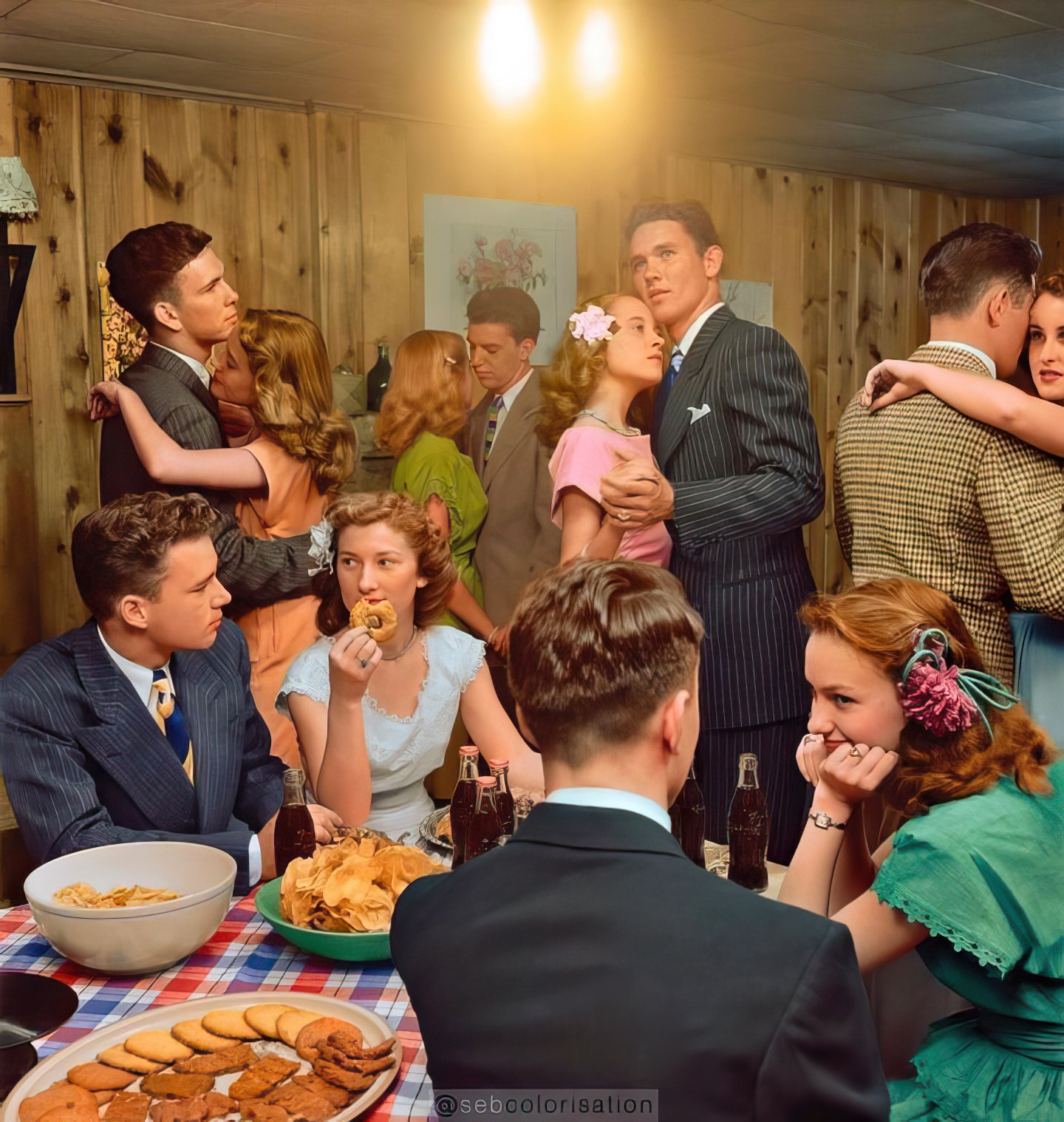 A glimpse into the wild parties of teens in 1947!