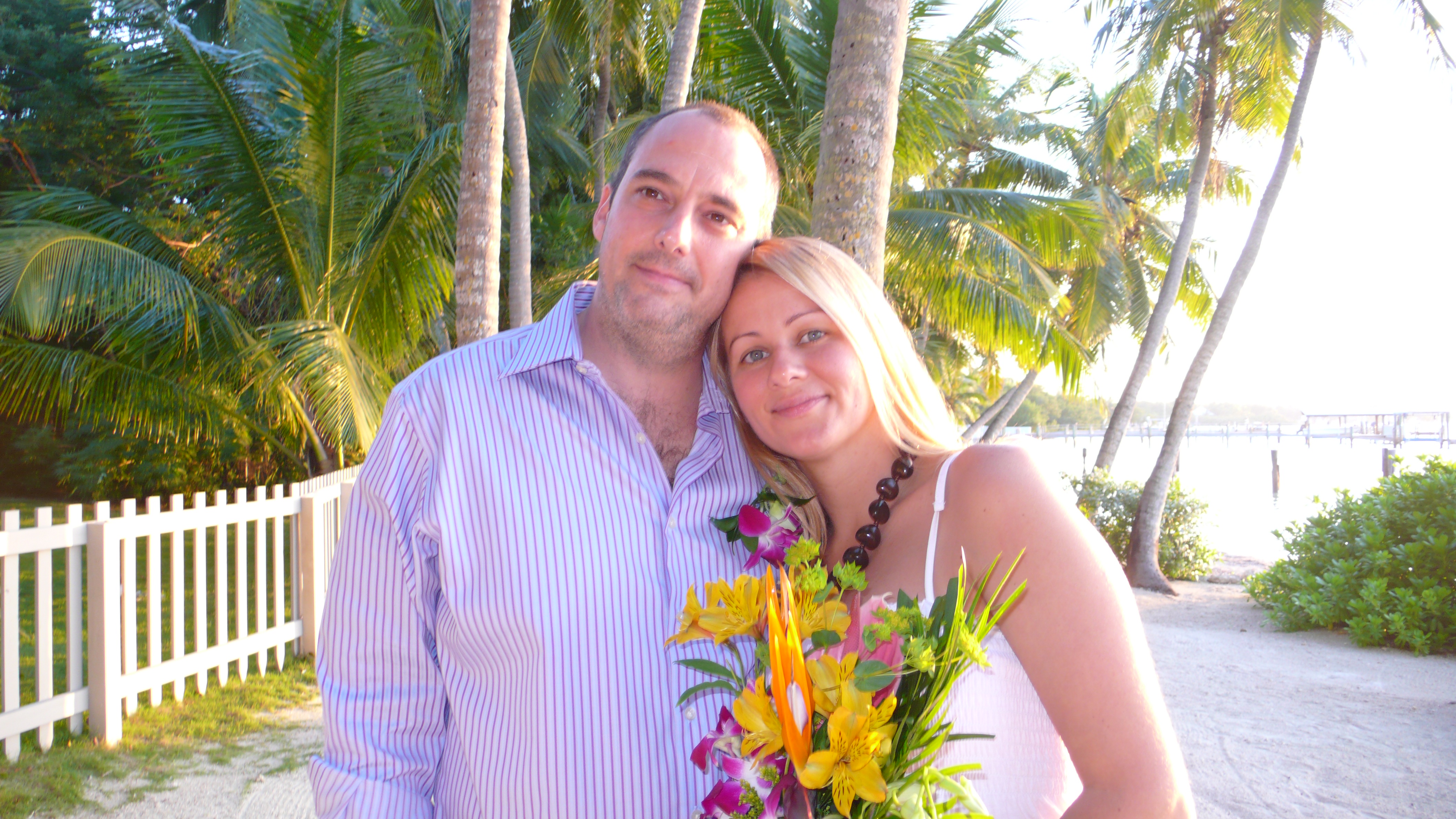 Seeking Help to Recover Lost Wedding Photos from November 3, 2007