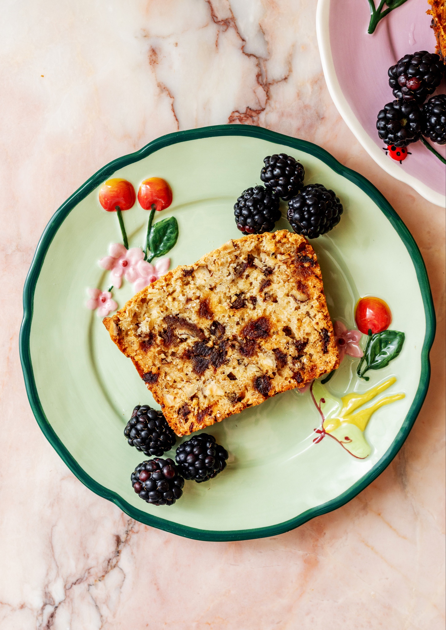 Delicious Irish Oat Bread Recipe with Dates and Hazelnuts You Must Try!