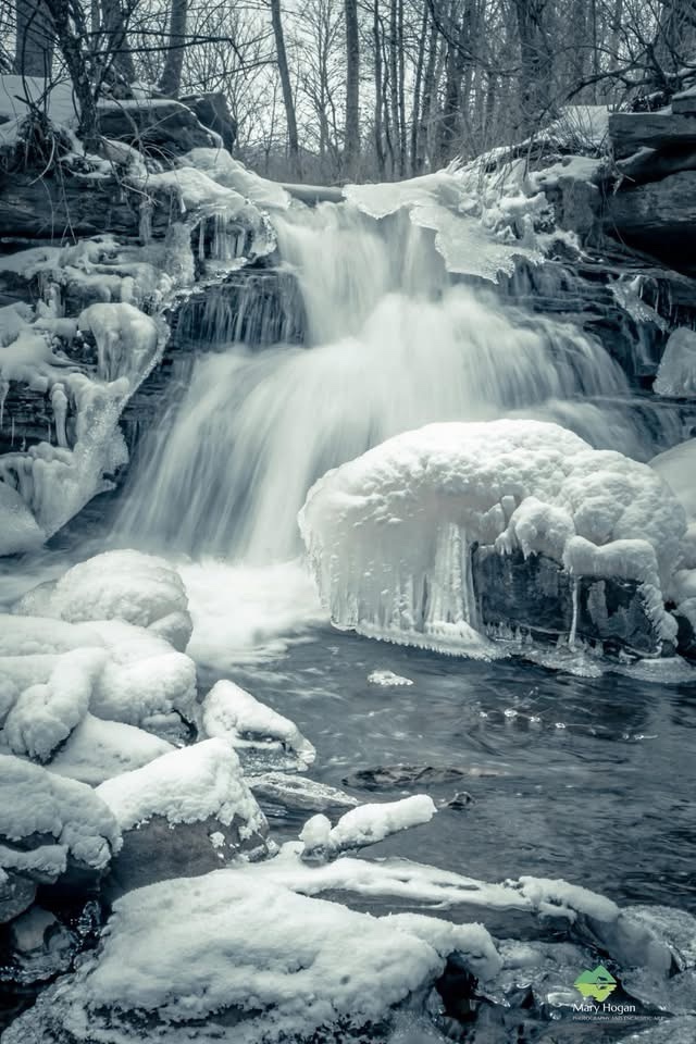 Majestic Frozen Waterfall Captured in Time