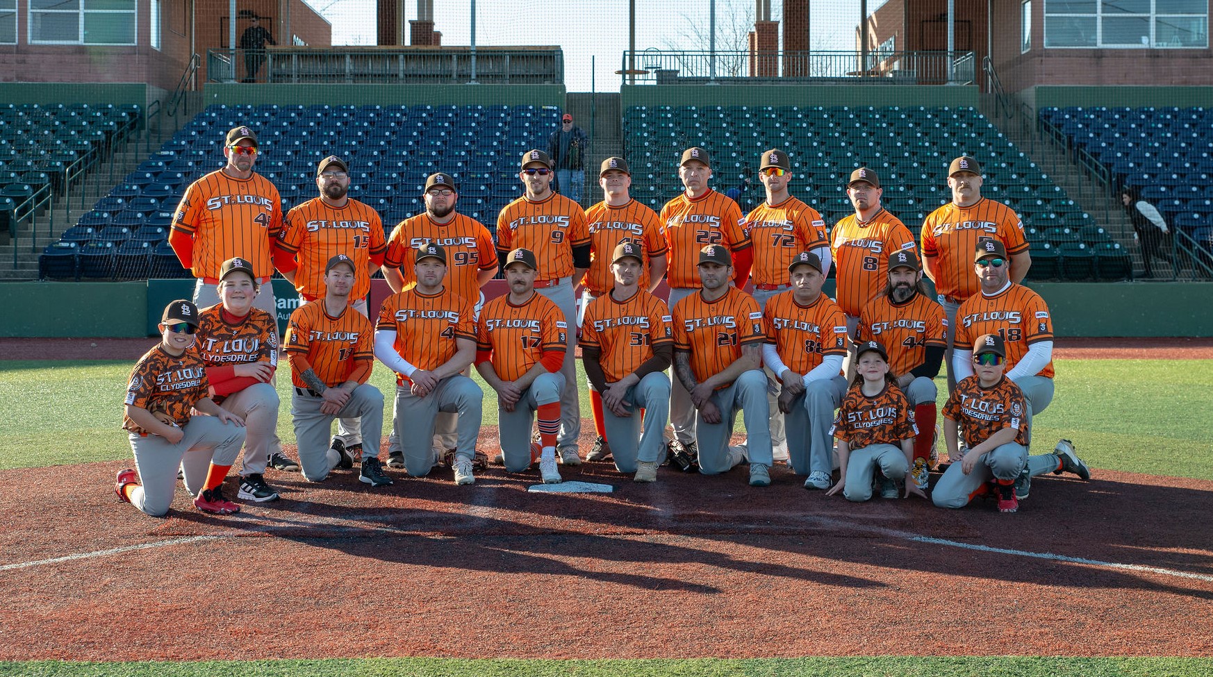 St. Louis Clydesdales: Honoring Our First Responders with a Baseball Team Photo