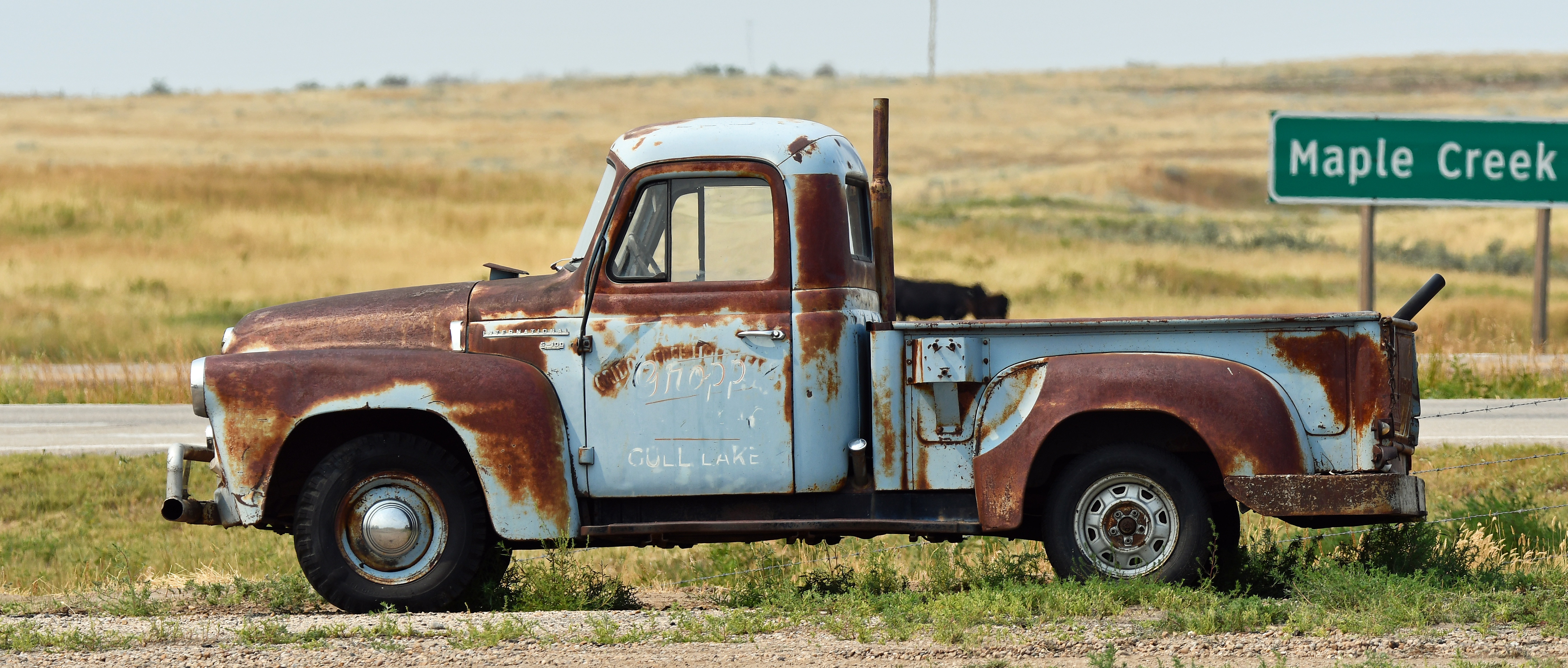 Behold the mighty International Truck!