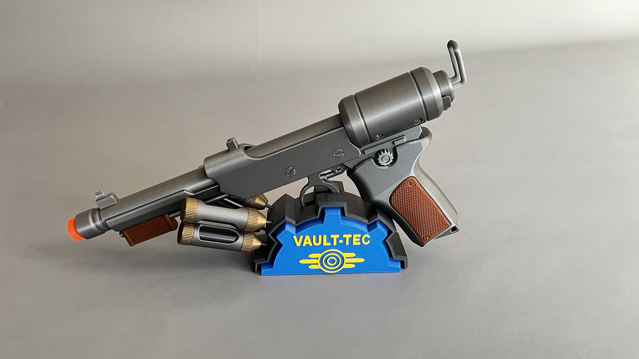 Check Out Lucy's Dart Gun from the Fallout Universe!