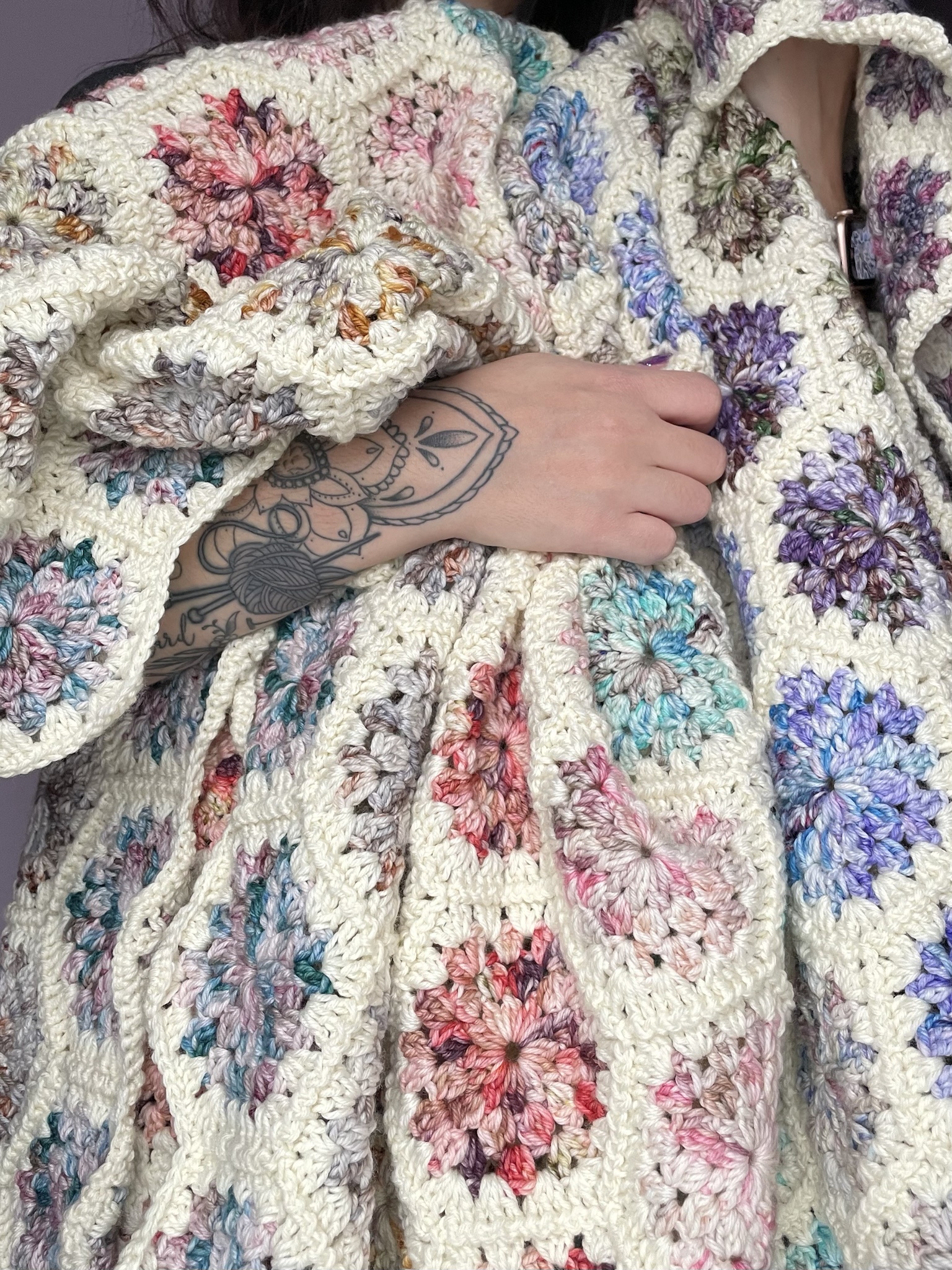 Nature's Palette: The Crochet Hexie Blanket