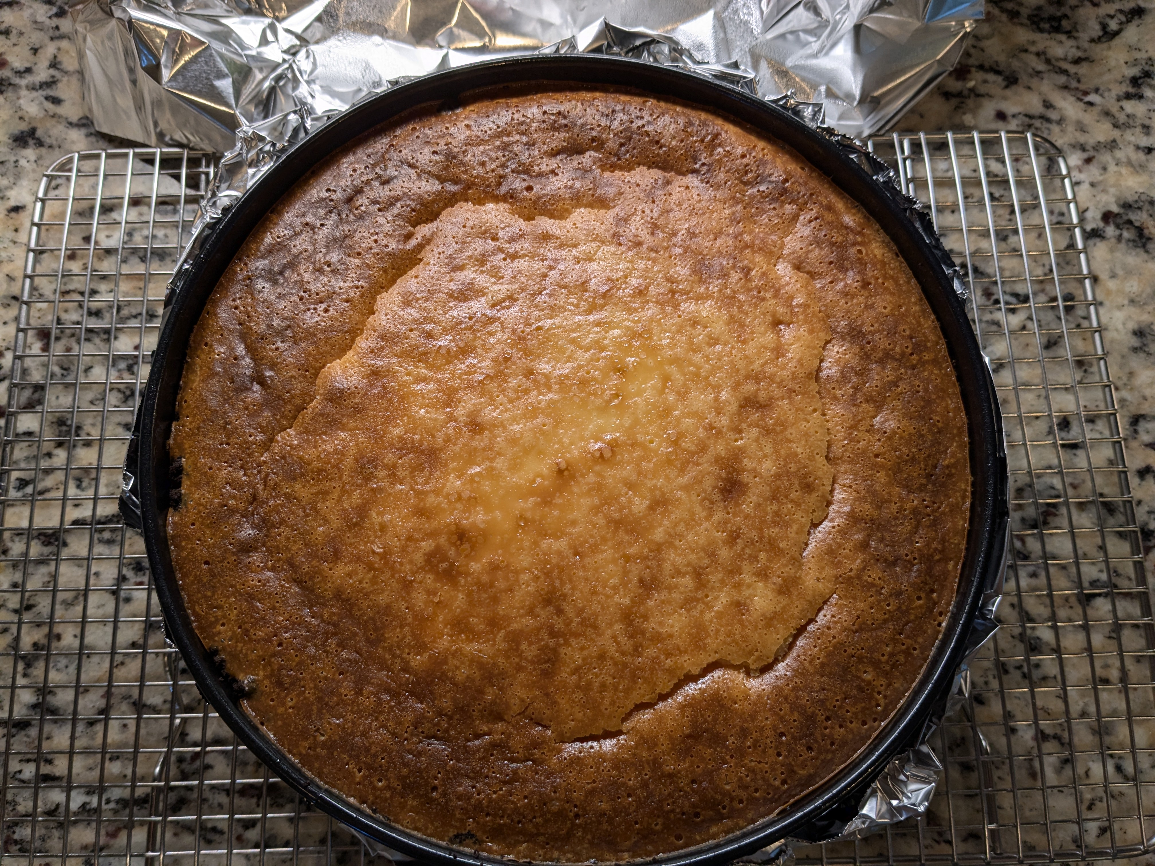 Delicious Cheesecake with a Crunchy Oreo Crust