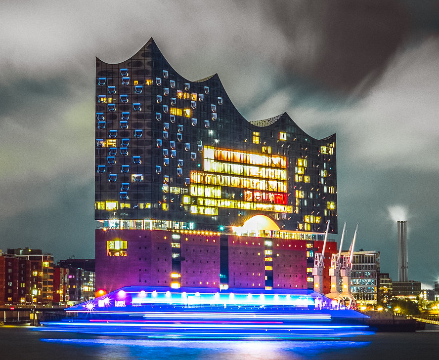 Enchanting Nights in Hamburg