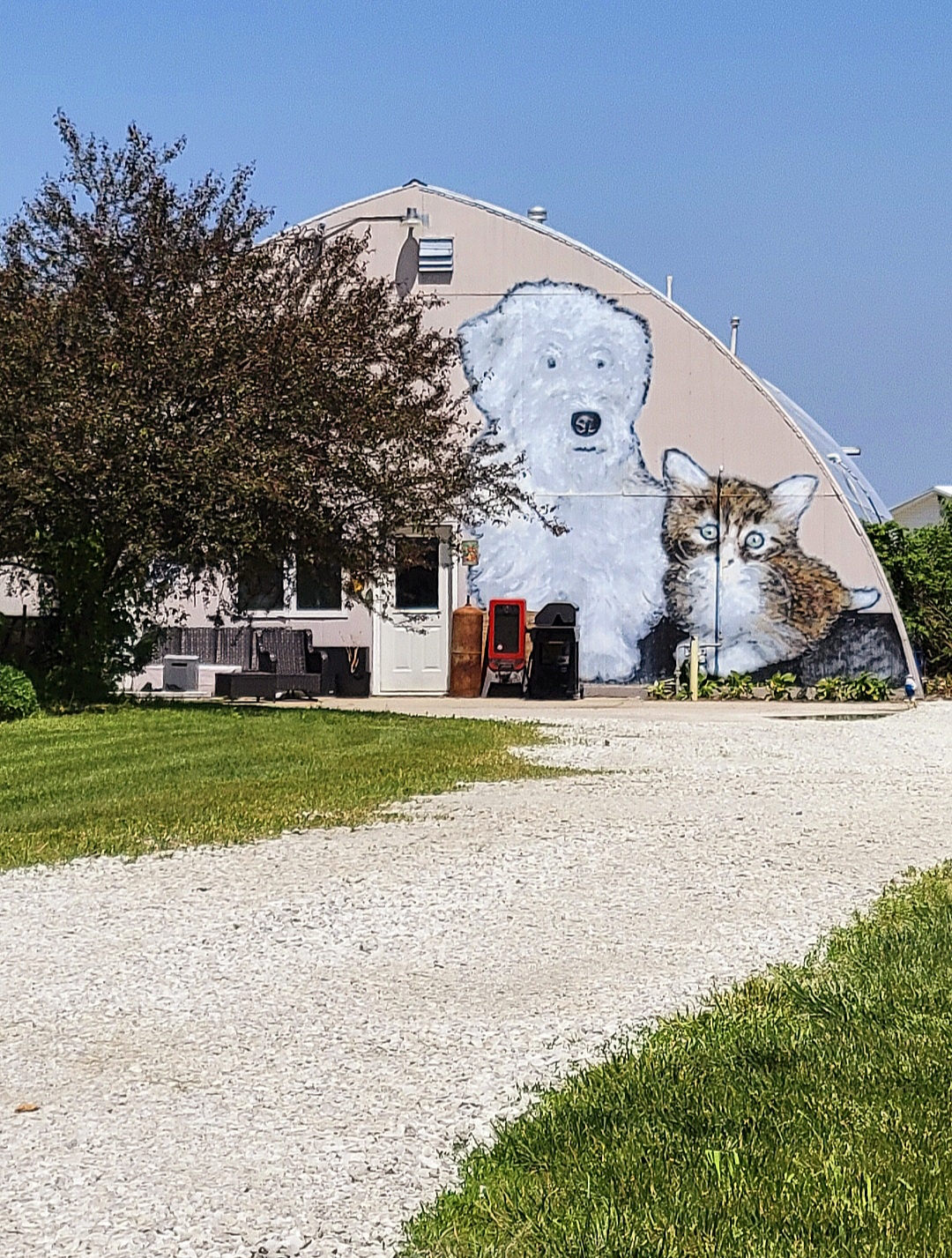 Confessions of a Barn Enthusiast: This One's a Whole Different Story!