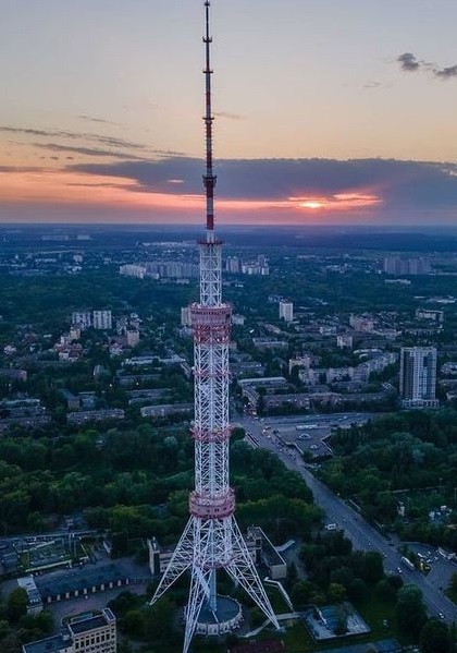 The Marvel of the Supertall Tower