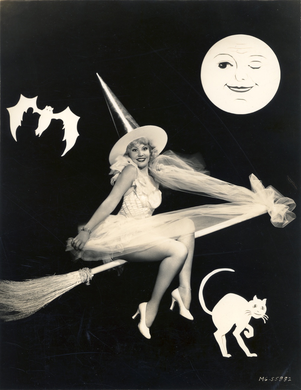 A Glimpse into 1930s Vintage Witchcraft